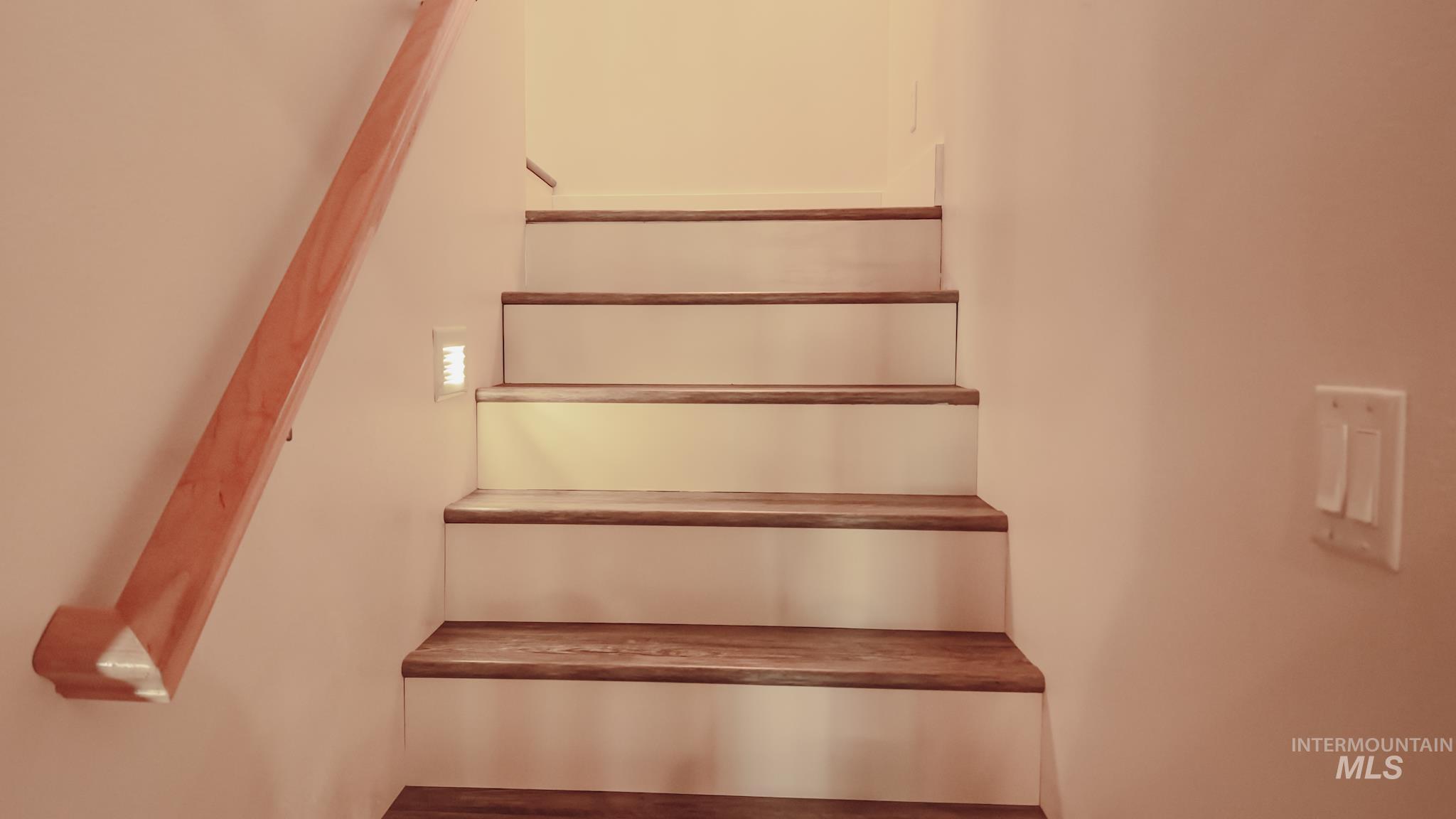 334 E Burney Glen Dr, Meridian, Idaho 83646, 4 Bedrooms, 2 Bathrooms, Residential For Sale, Price $565,000, 98979664