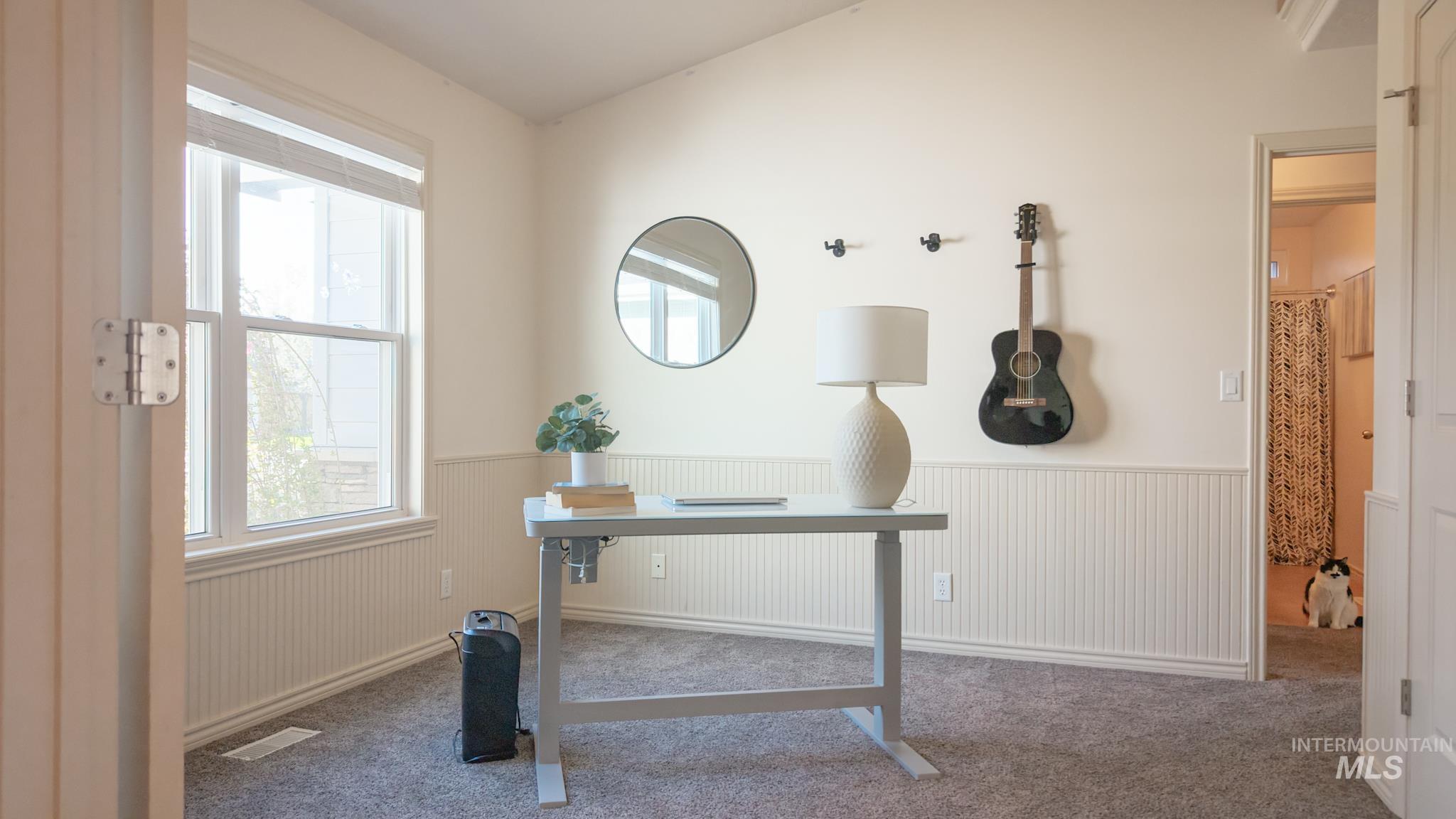 334 E Burney Glen Dr, Meridian, Idaho 83646, 4 Bedrooms, 2 Bathrooms, Residential For Sale, Price $565,000, 98979664