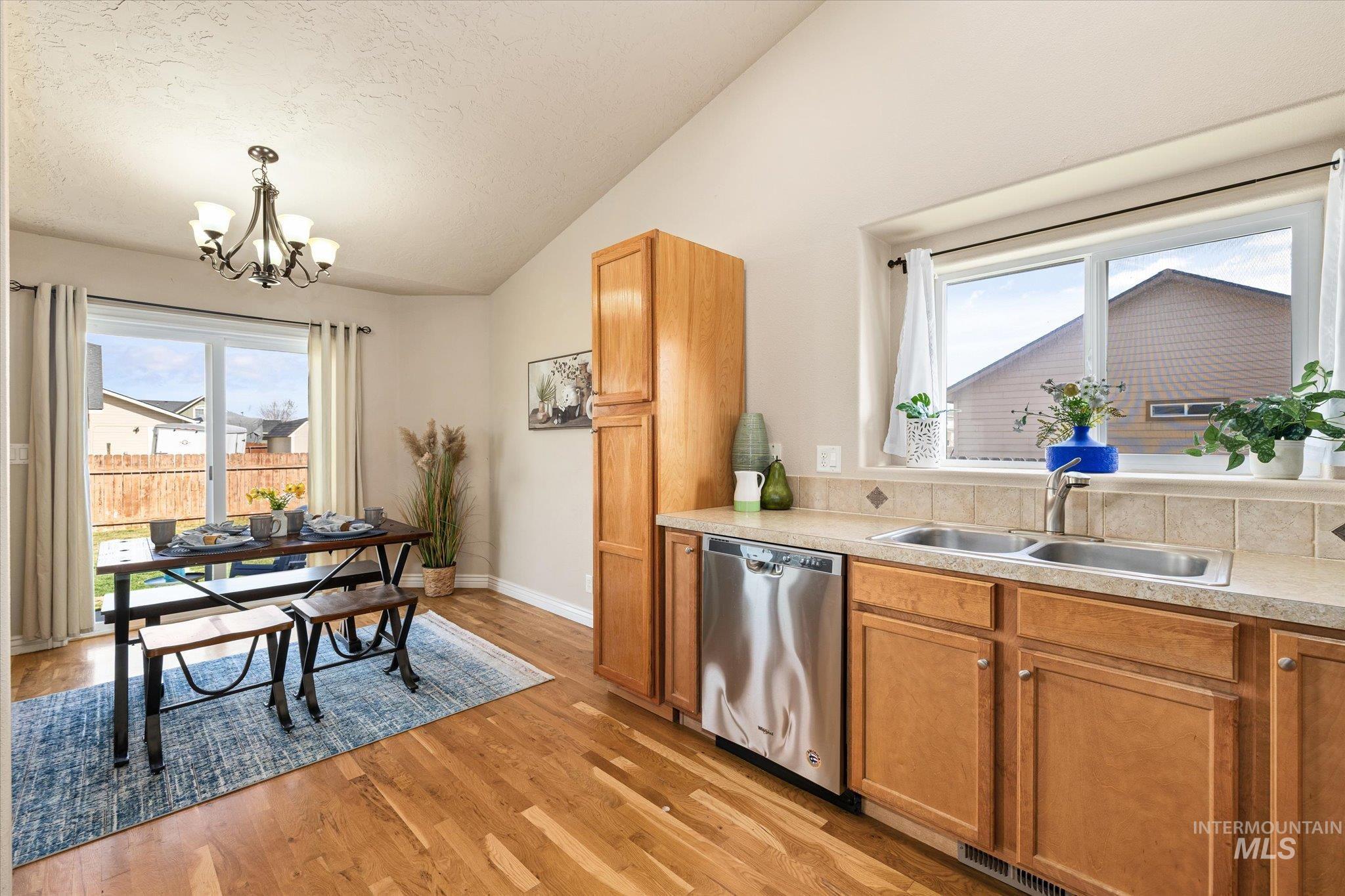 690 SW Josephine St, Mountain Home, Idaho 83647, 3 Bedrooms, 2 Bathrooms, Residential For Sale, Price $339,900, 98979666