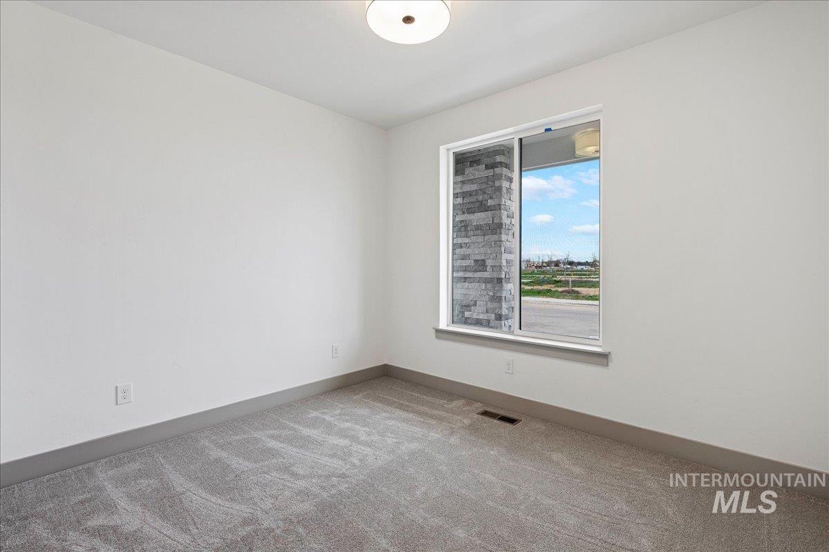 967 W Malbar St., Meridian, Idaho 83646, 3 Bedrooms, 2 Bathrooms, Residential For Sale, Price $699,900, 98979667