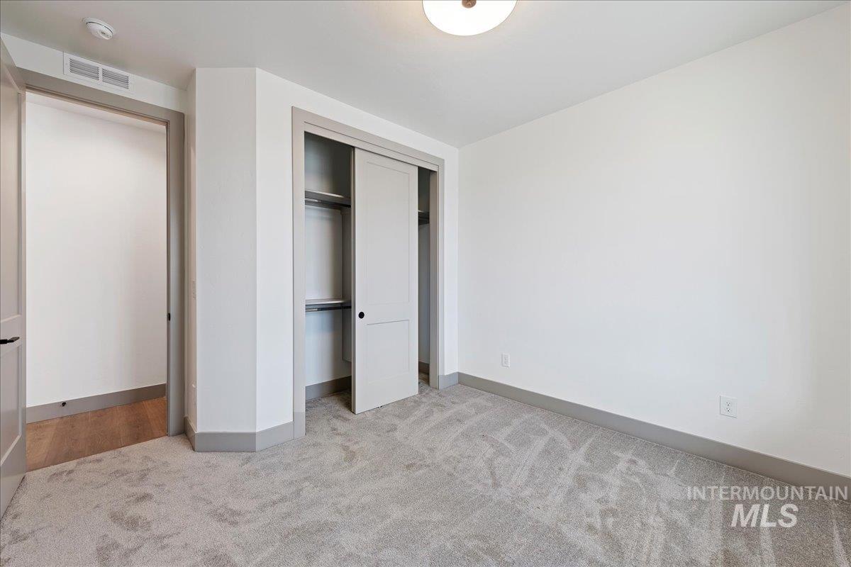 967 W Malbar St., Meridian, Idaho 83646, 3 Bedrooms, 2 Bathrooms, Residential For Sale, Price $699,900, 98979667