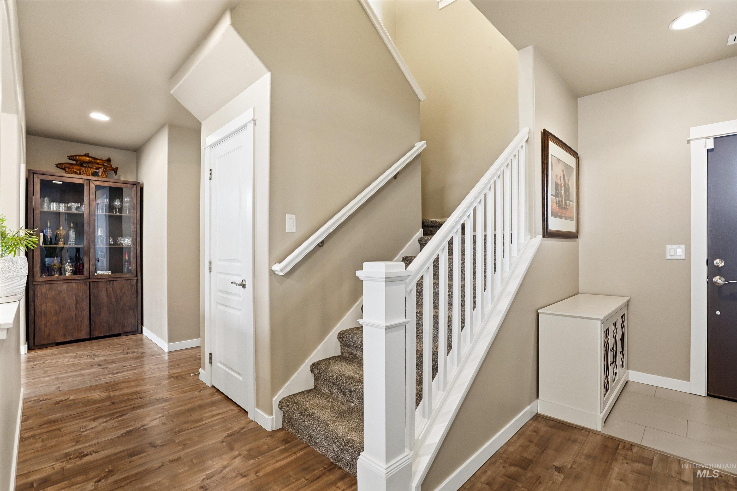 2203 S Tucson Ave, Nampa, Idaho 83686, 3 Bedrooms, 2.5 Bathrooms, Residential For Sale, Price $479,990, 98979668