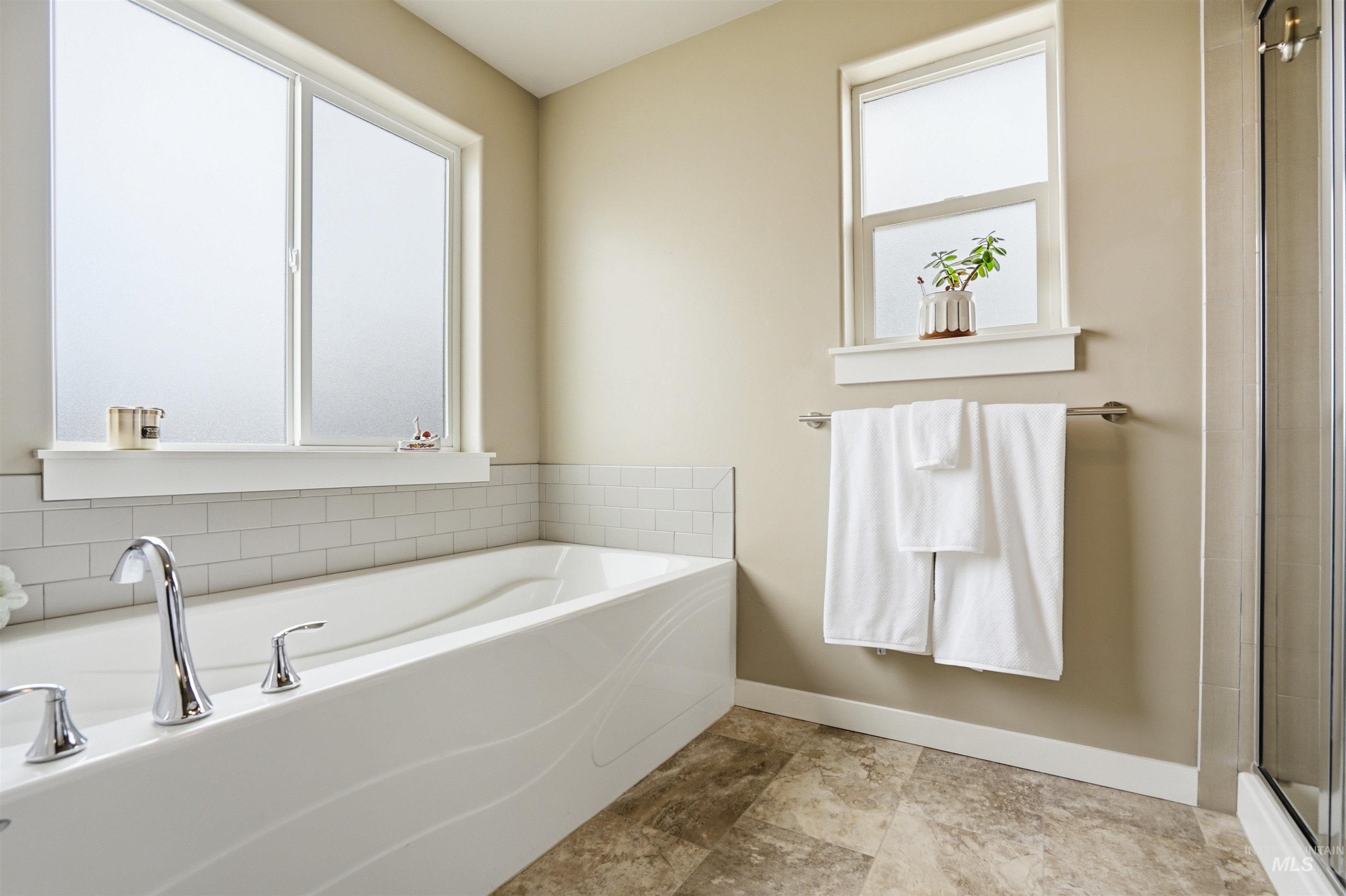 2203 S Tucson Ave, Nampa, Idaho 83686, 3 Bedrooms, 2.5 Bathrooms, Residential For Sale, Price $479,990, 98979668