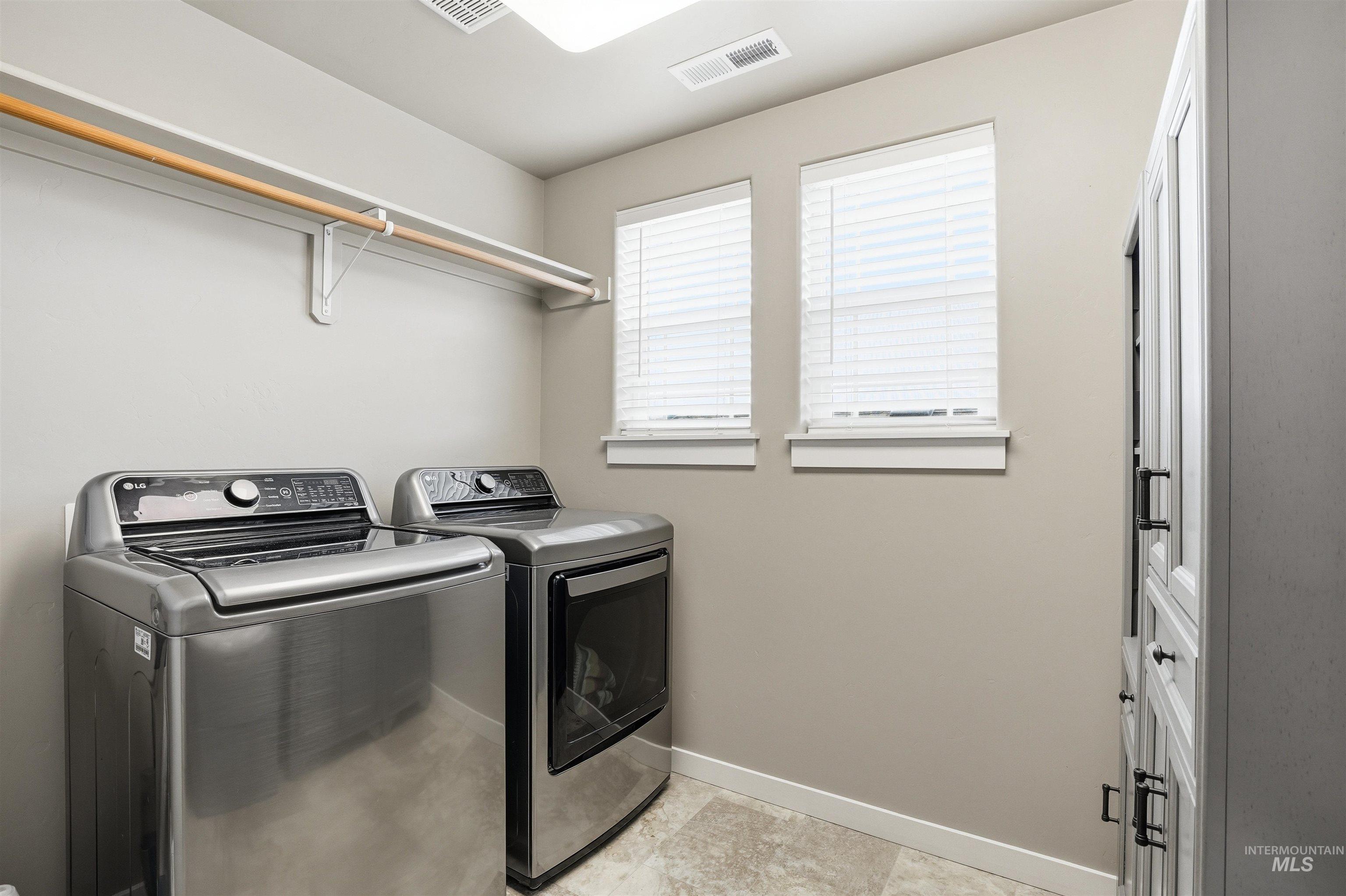 2203 S Tucson Ave, Nampa, Idaho 83686, 3 Bedrooms, 2.5 Bathrooms, Residential For Sale, Price $479,990, 98979668