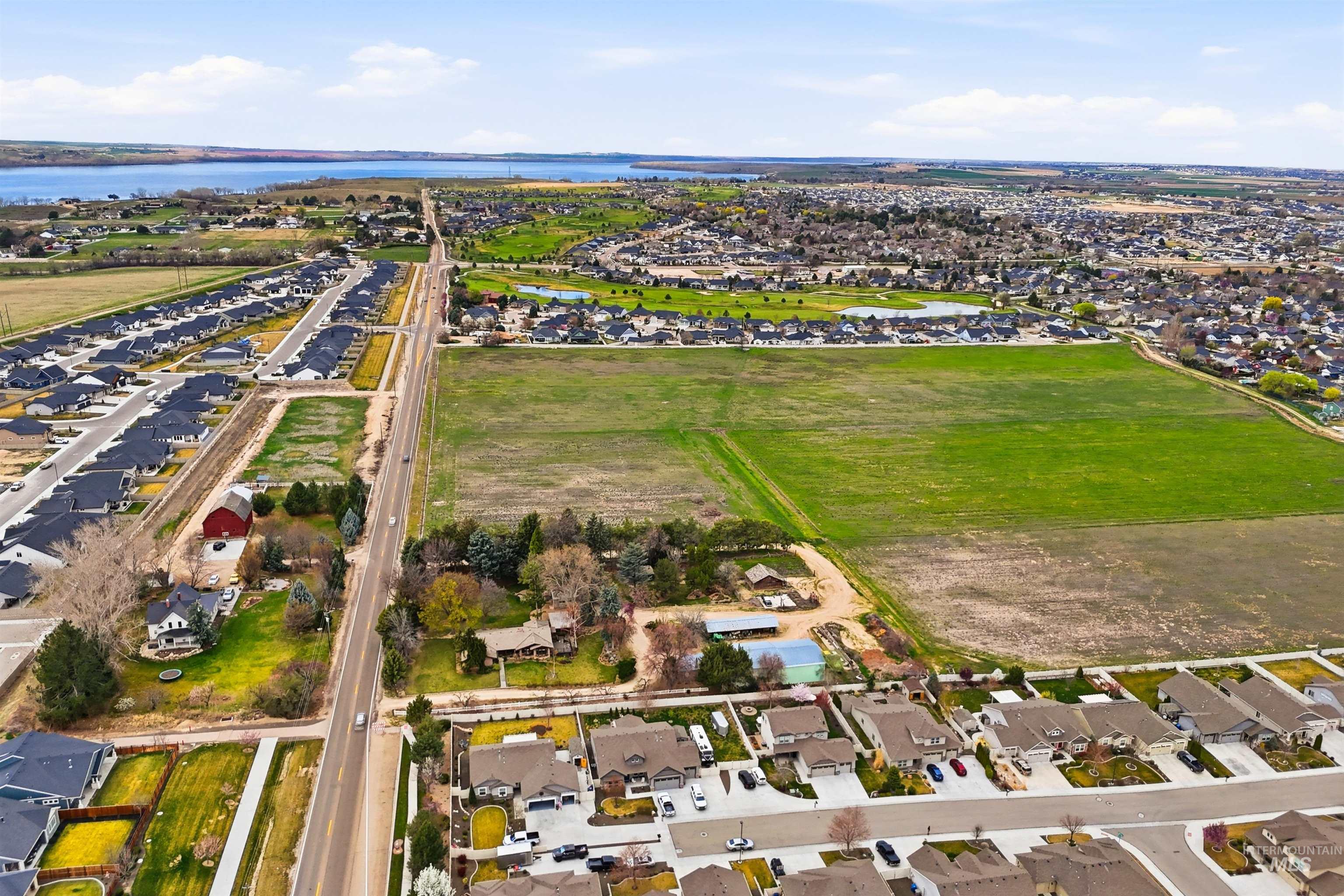 2203 S Tucson Ave, Nampa, Idaho 83686, 3 Bedrooms, 2.5 Bathrooms, Residential For Sale, Price $479,990, 98979668