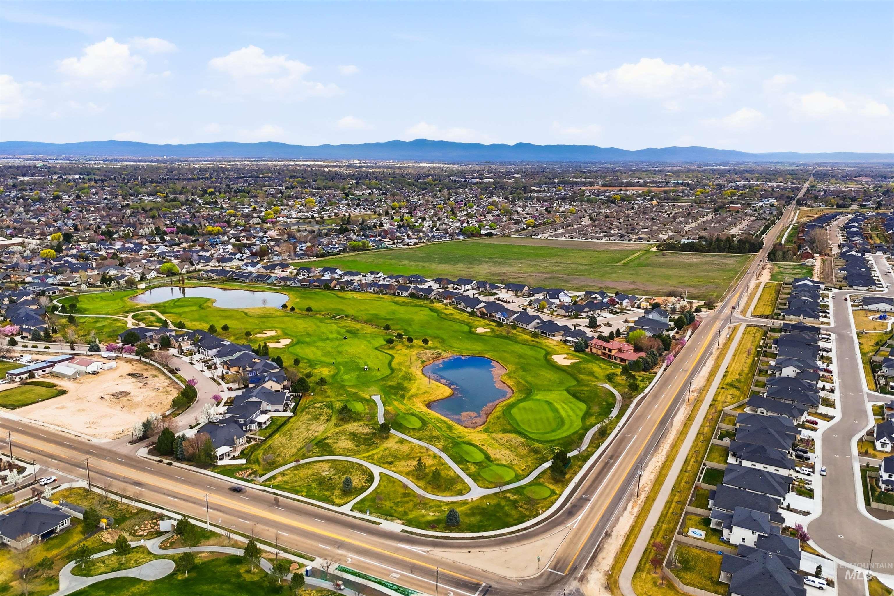 2203 S Tucson Ave, Nampa, Idaho 83686, 3 Bedrooms, 2.5 Bathrooms, Residential For Sale, Price $479,990, 98979668