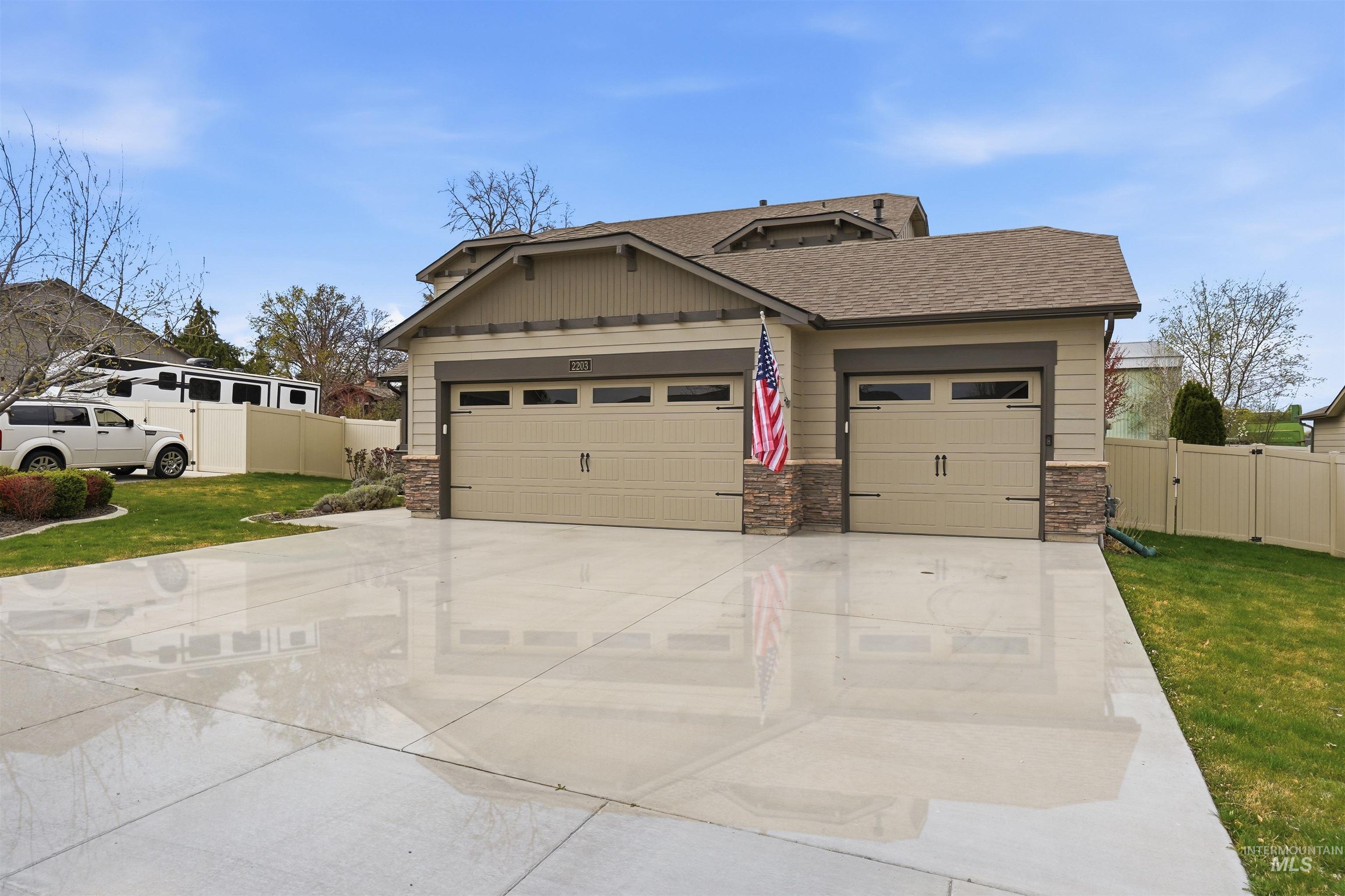 2203 S Tucson Ave, Nampa, Idaho 83686, 3 Bedrooms, 2.5 Bathrooms, Residential For Sale, Price $479,990, 98979668