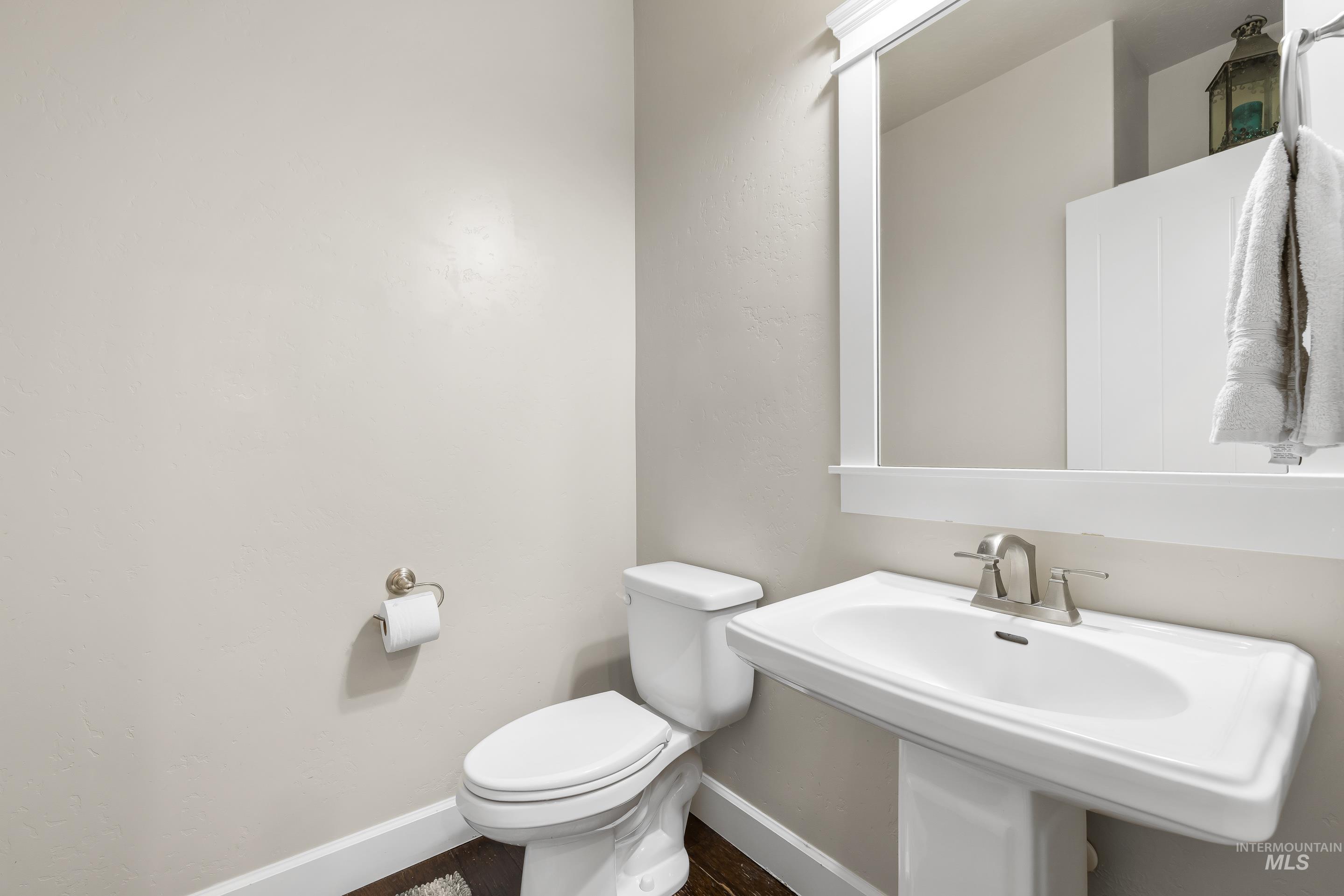 488 E Whiskey Flats, Meridian, Idaho 83642, 3 Bedrooms, 2.5 Bathrooms, Residential For Sale, Price $699,900, 98979670