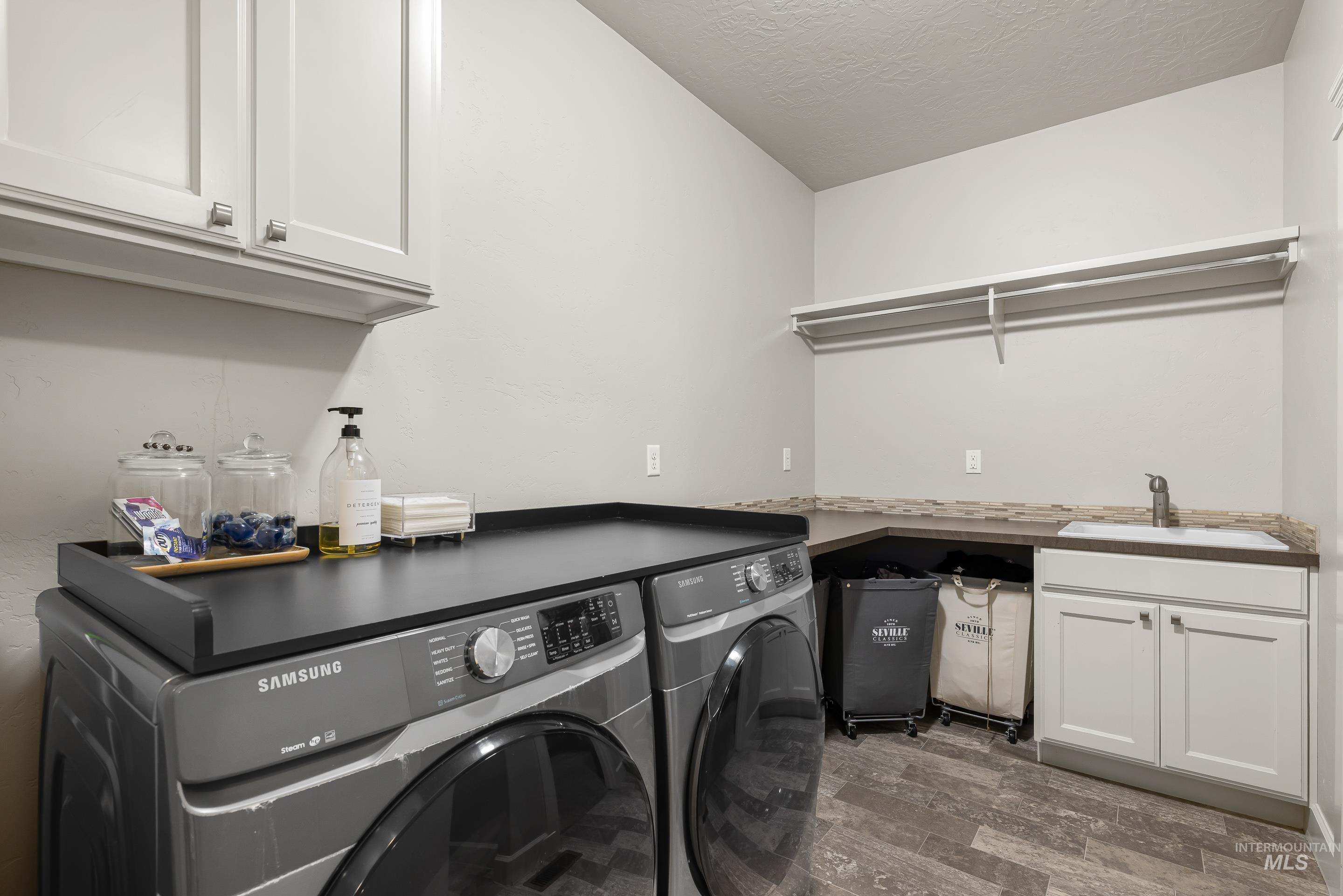 488 E Whiskey Flats, Meridian, Idaho 83642, 3 Bedrooms, 2.5 Bathrooms, Residential For Sale, Price $699,900, 98979670