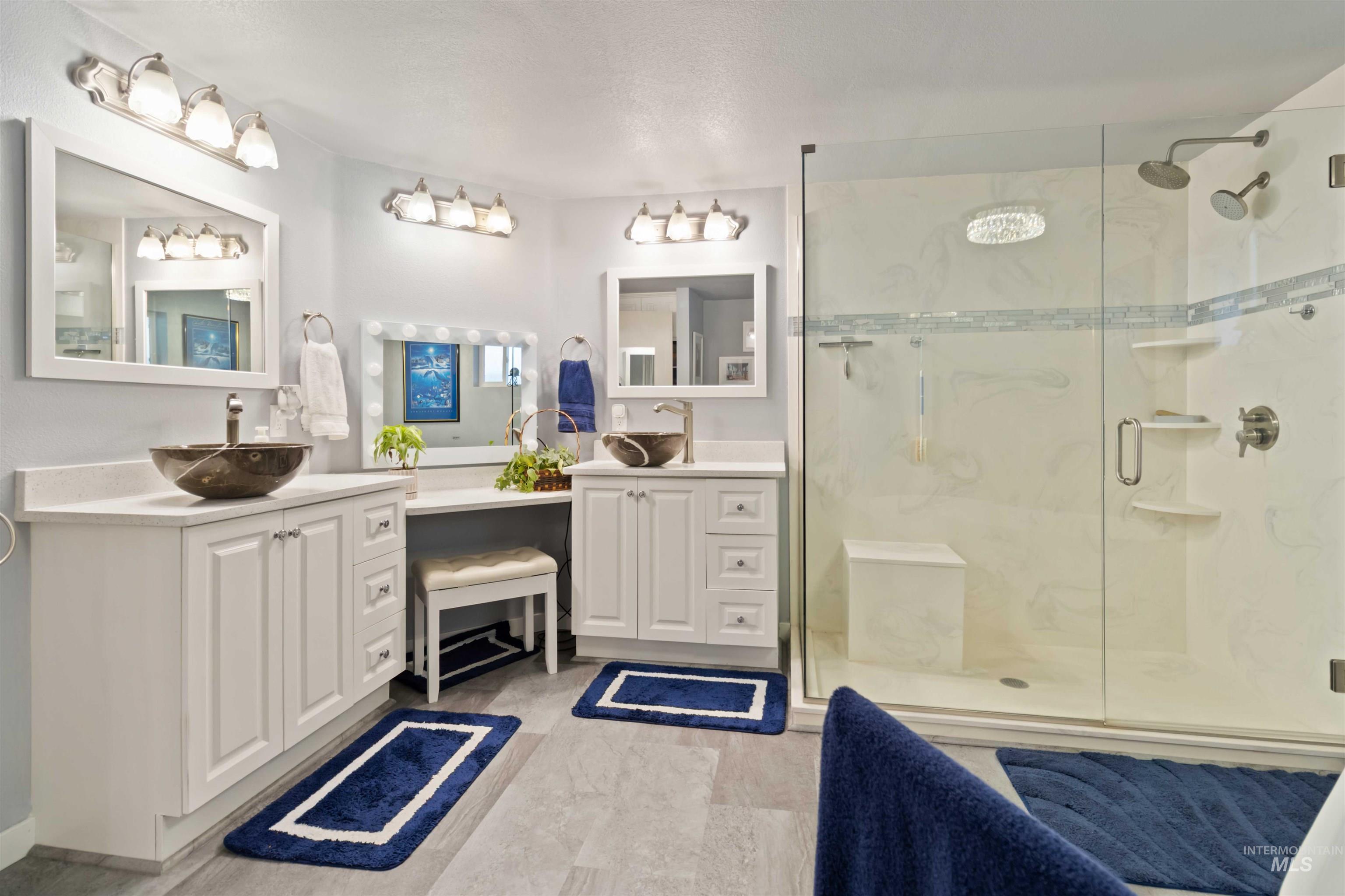 138 Rainbow Dr, Boise, Idaho 83713, 2 Bedrooms, 2 Bathrooms, Residential For Sale, Price $199,999, 98979672