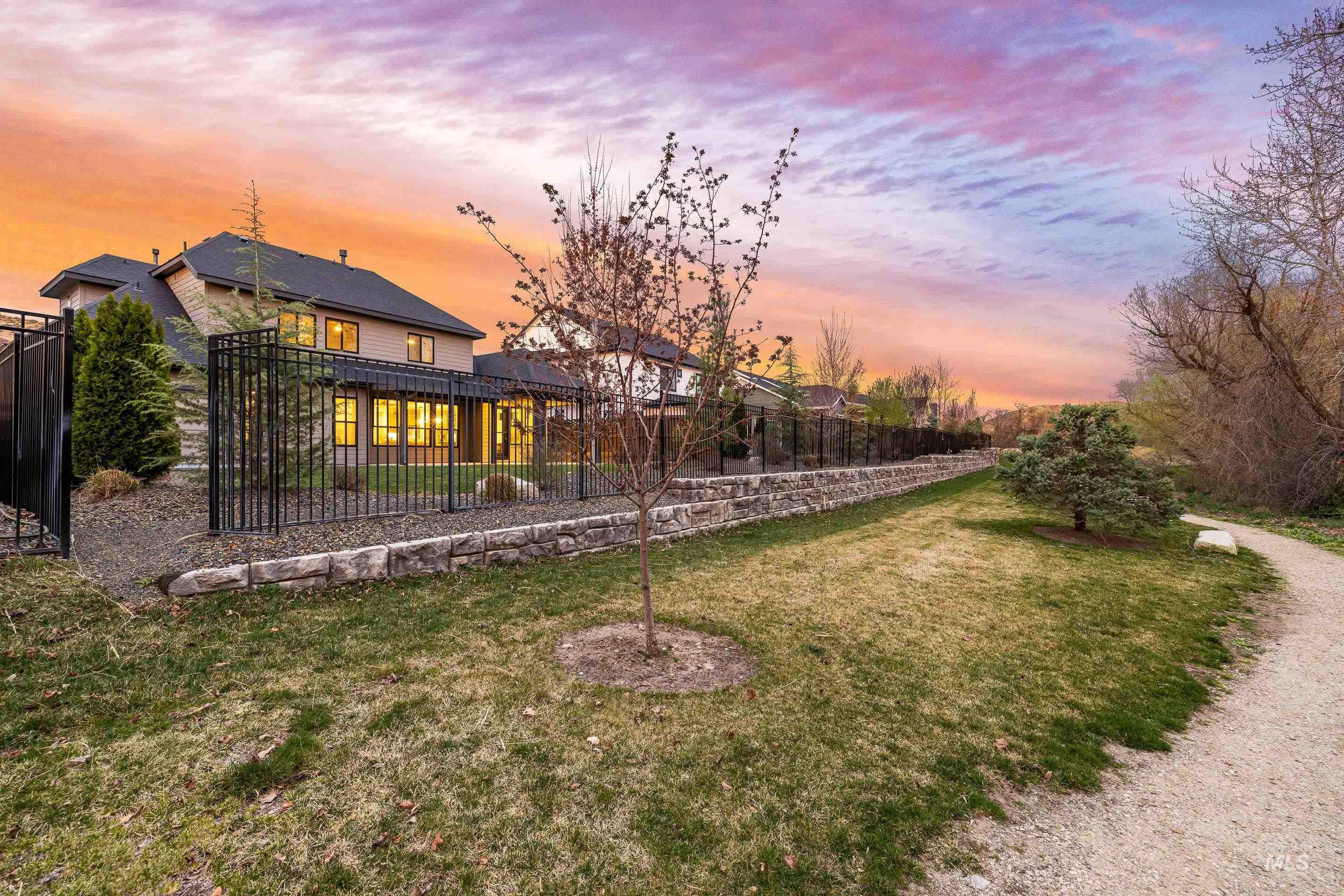 3689 W Neville Ranch Ct., Boise, Idaho 83714, 4 Bedrooms, 3.5 Bathrooms, Residential For Sale, Price $995,000, 98979675