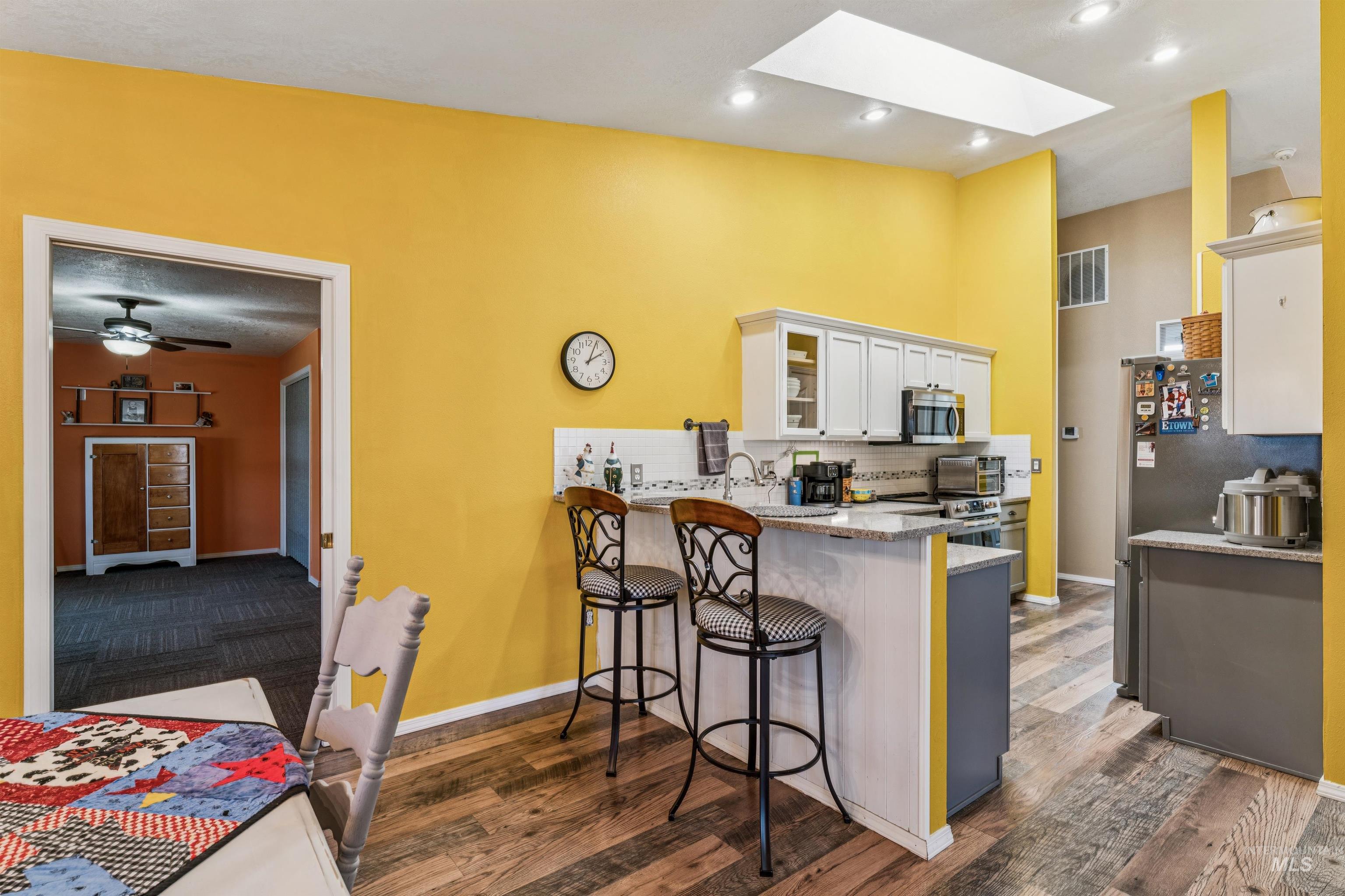 517 N Stratford St, Nampa, Idaho 83651, 2 Bedrooms, 2 Bathrooms, Residential For Sale, Price $269,900, 98979682