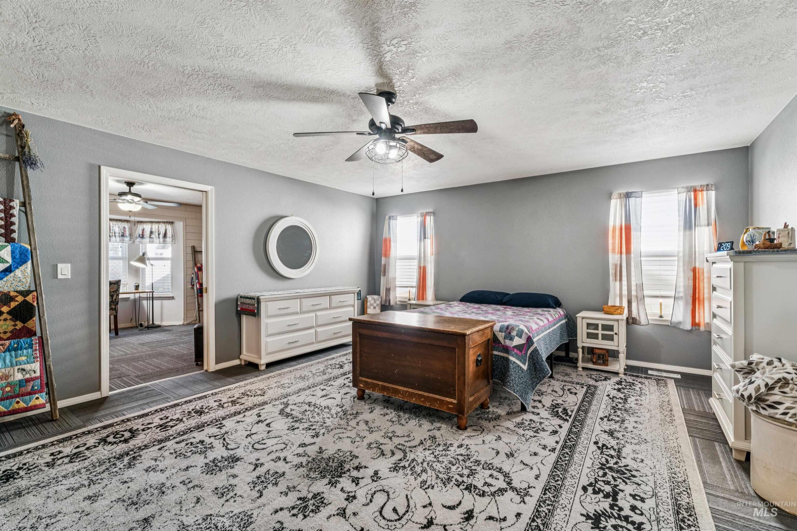 517 N Stratford St, Nampa, Idaho 83651, 2 Bedrooms, 2 Bathrooms, Residential For Sale, Price $269,900, 98979682