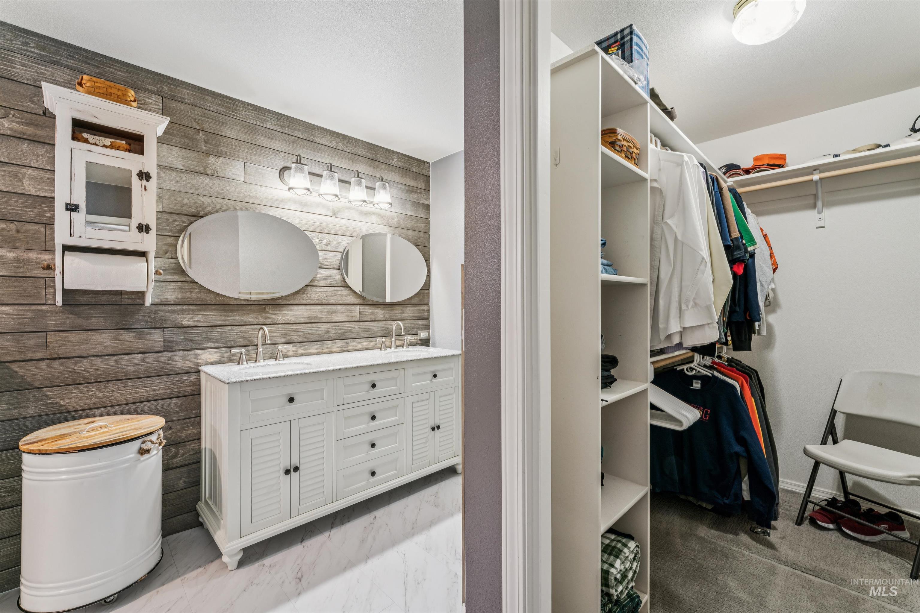 517 N Stratford St, Nampa, Idaho 83651, 2 Bedrooms, 2 Bathrooms, Residential For Sale, Price $269,900, 98979682