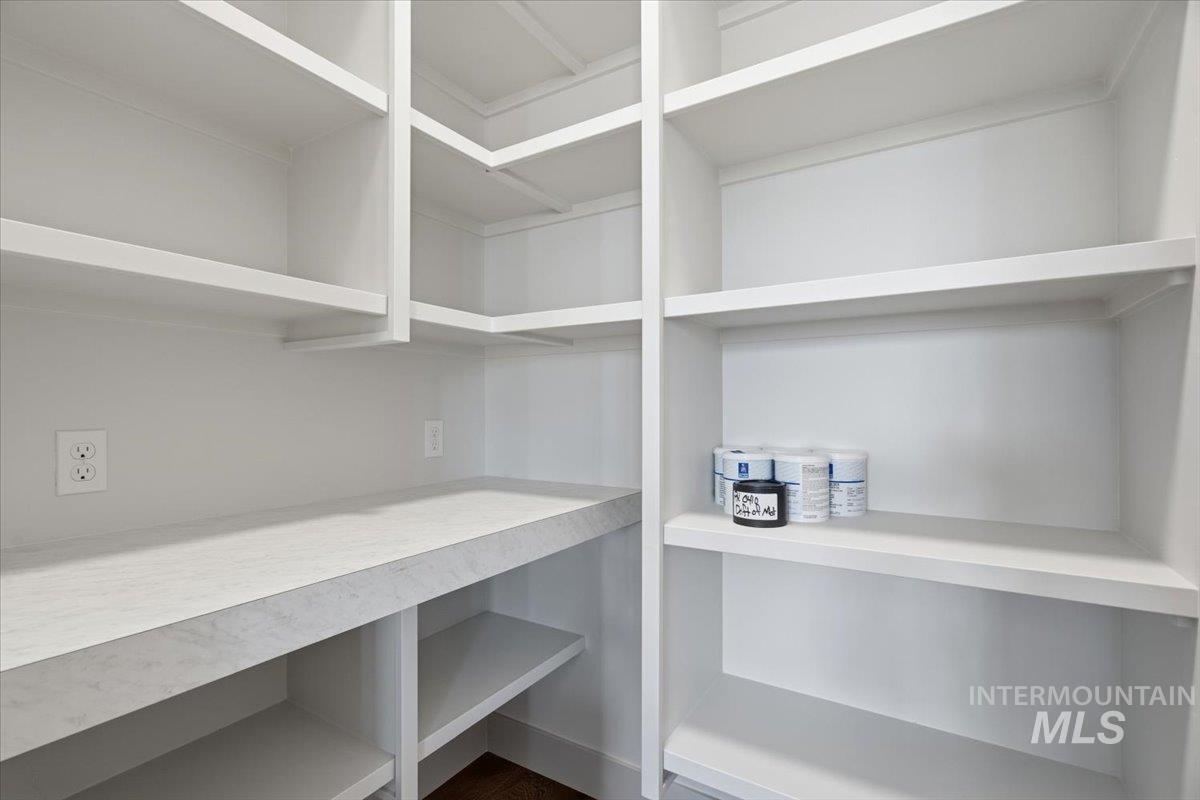 983 E Crescendo St, Meridian, Idaho 83642, 3 Bedrooms, 2 Bathrooms, Residential For Sale, Price $619,900,MLS 98979685