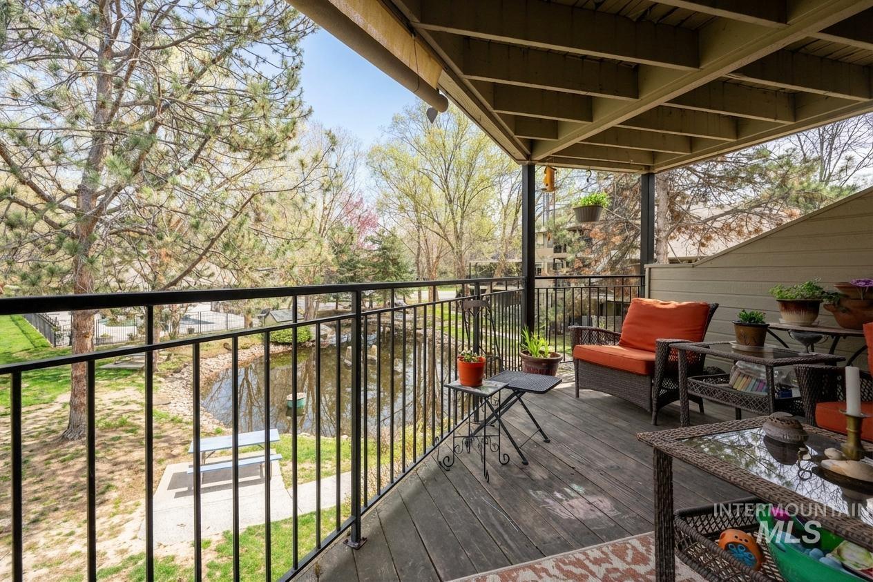 3687 S Gekeler, Boise, Idaho 83706, 2 Bedrooms, 2 Bathrooms, Residential For Sale, Price $315,000, 98979686