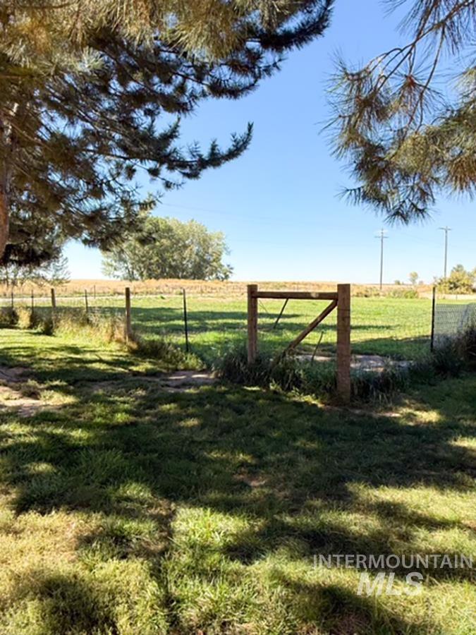 1920 Sand Hollow Rd, Caldwell, Idaho 83607, 3 Bedrooms, 2 Bathrooms, Residential For Sale, Price $595,000,MLS 98979687