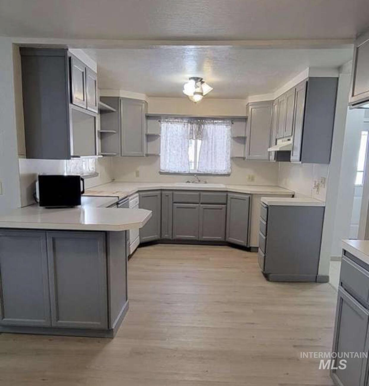 1920 Sand Hollow Rd, Caldwell, Idaho 83607, 3 Bedrooms, 2 Bathrooms, Residential For Sale, Price $595,000,MLS 98979687