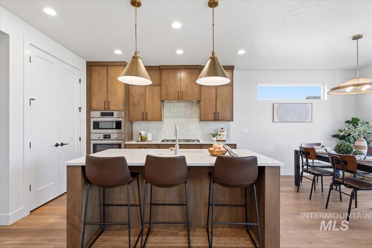 806 E Escalation St, Meridian, Idaho 83642, 3 Bedrooms, 2 Bathrooms, Residential For Sale, Price $624,900,MLS 98979689