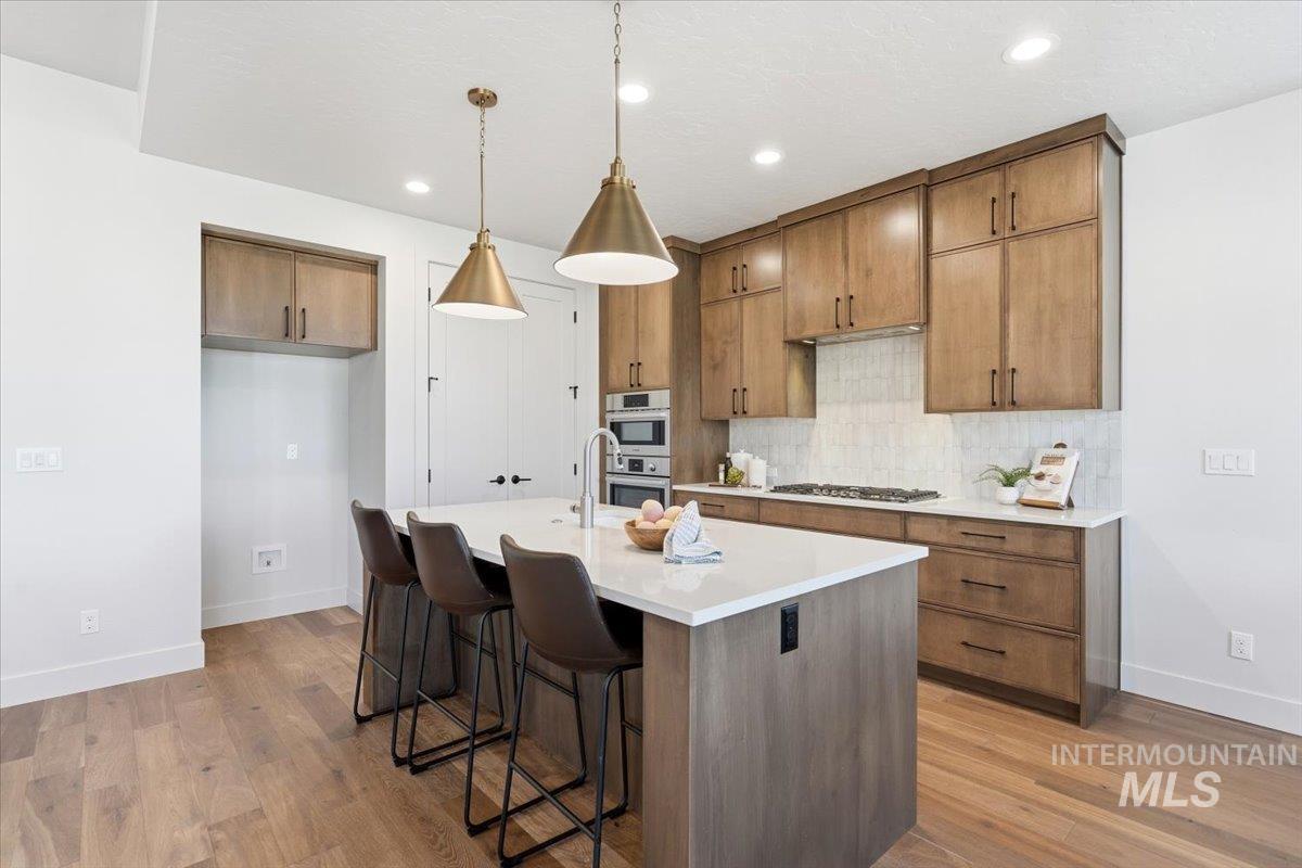 806 E Escalation St, Meridian, Idaho 83642, 3 Bedrooms, 2 Bathrooms, Residential For Sale, Price $624,900,MLS 98979689