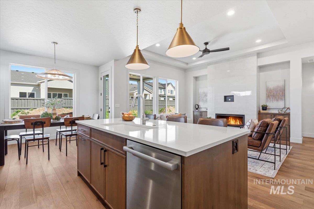 806 E Escalation St, Meridian, Idaho 83642, 3 Bedrooms, 2 Bathrooms, Residential For Sale, Price $624,900,MLS 98979689