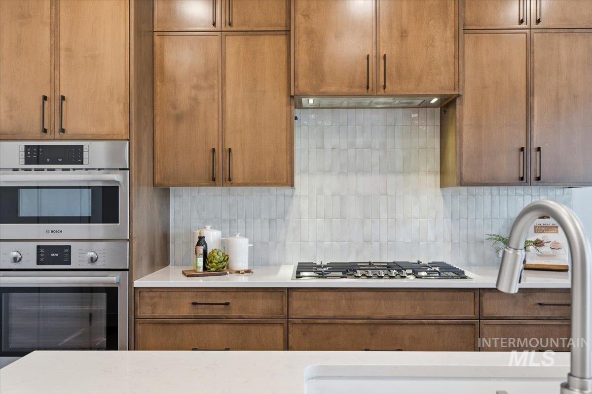 806 E Escalation St, Meridian, Idaho 83642, 3 Bedrooms, 2 Bathrooms, Residential For Sale, Price $624,900,MLS 98979689