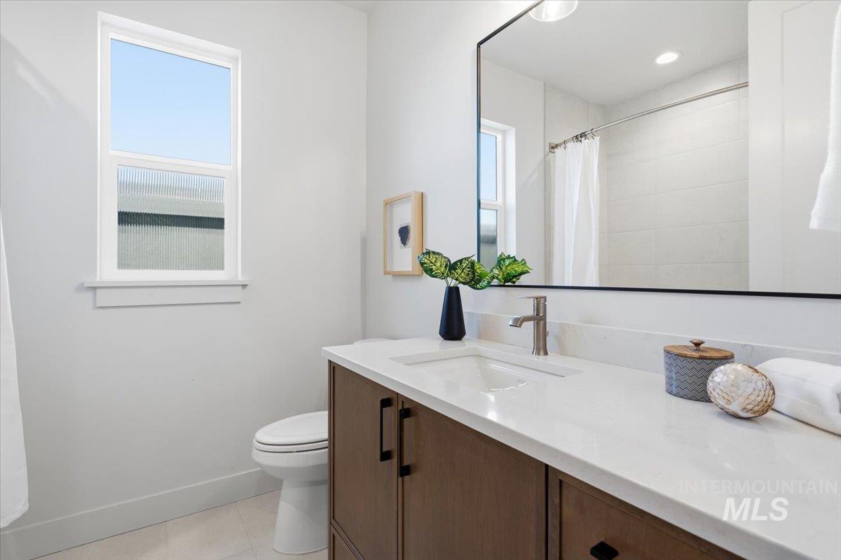 806 E Escalation St, Meridian, Idaho 83642, 3 Bedrooms, 2 Bathrooms, Residential For Sale, Price $624,900,MLS 98979689