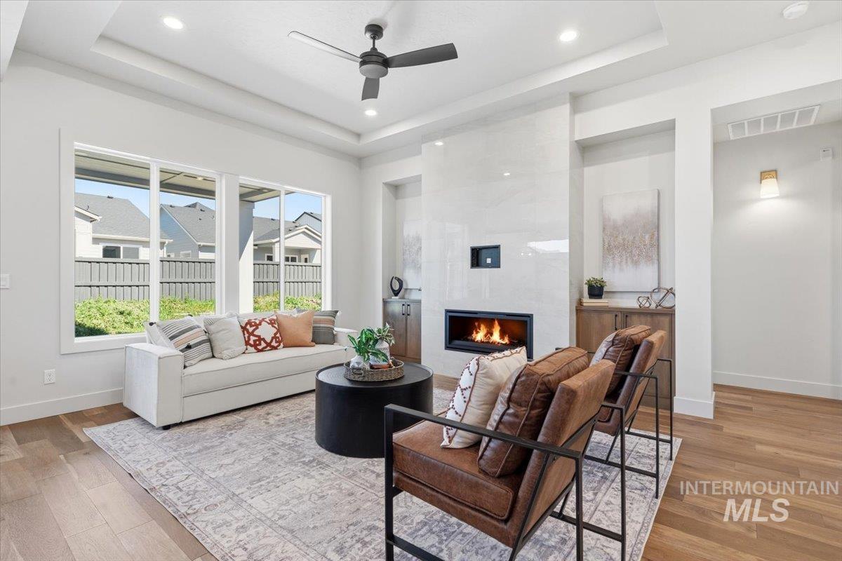 806 E Escalation St, Meridian, Idaho 83642, 3 Bedrooms, 2 Bathrooms, Residential For Sale, Price $624,900,MLS 98979689