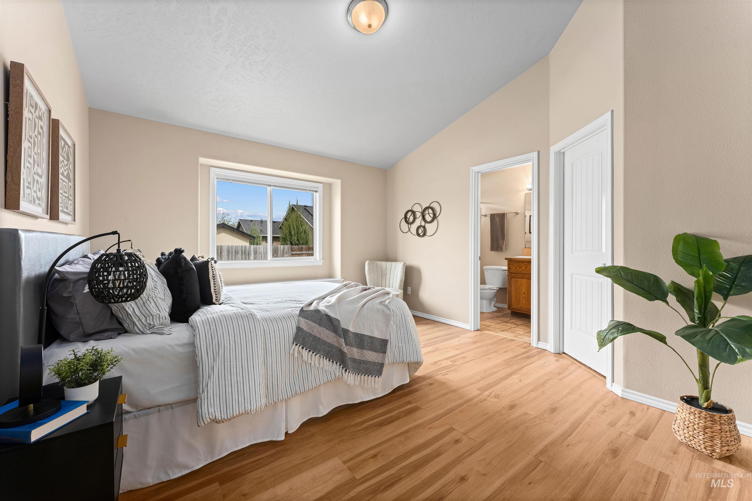 3923 Chatham Court, Caldwell, Idaho 83607, 4 Bedrooms, 2 Bathrooms, Residential For Sale, Price $363,900, 98979691