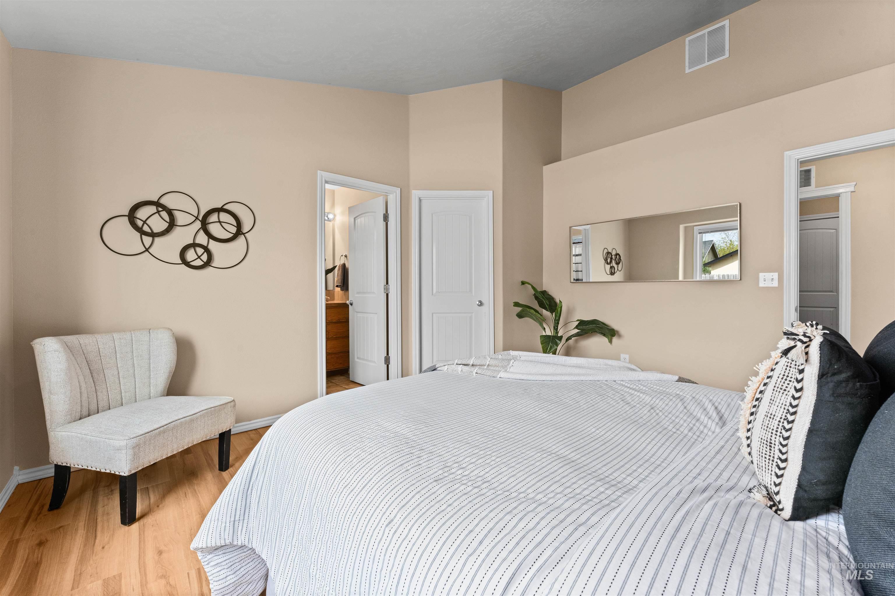 3923 Chatham Court, Caldwell, Idaho 83607, 4 Bedrooms, 2 Bathrooms, Residential For Sale, Price $363,900, 98979691