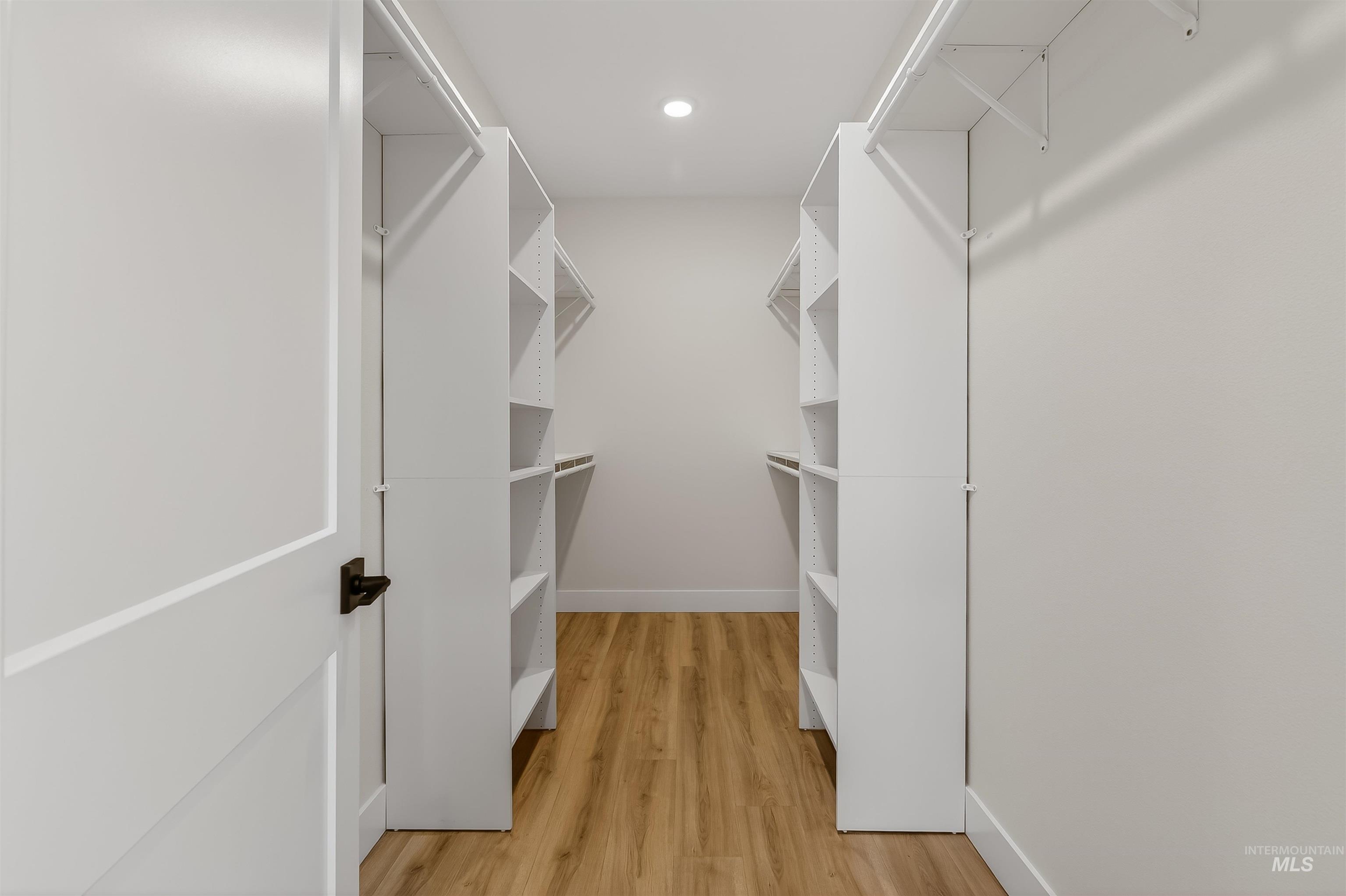 3714 Slate Court, Lewiston, Idaho 83501, 3 Bedrooms, 2 Bathrooms, Residential For Sale, Price $450,000,MLS 98979692