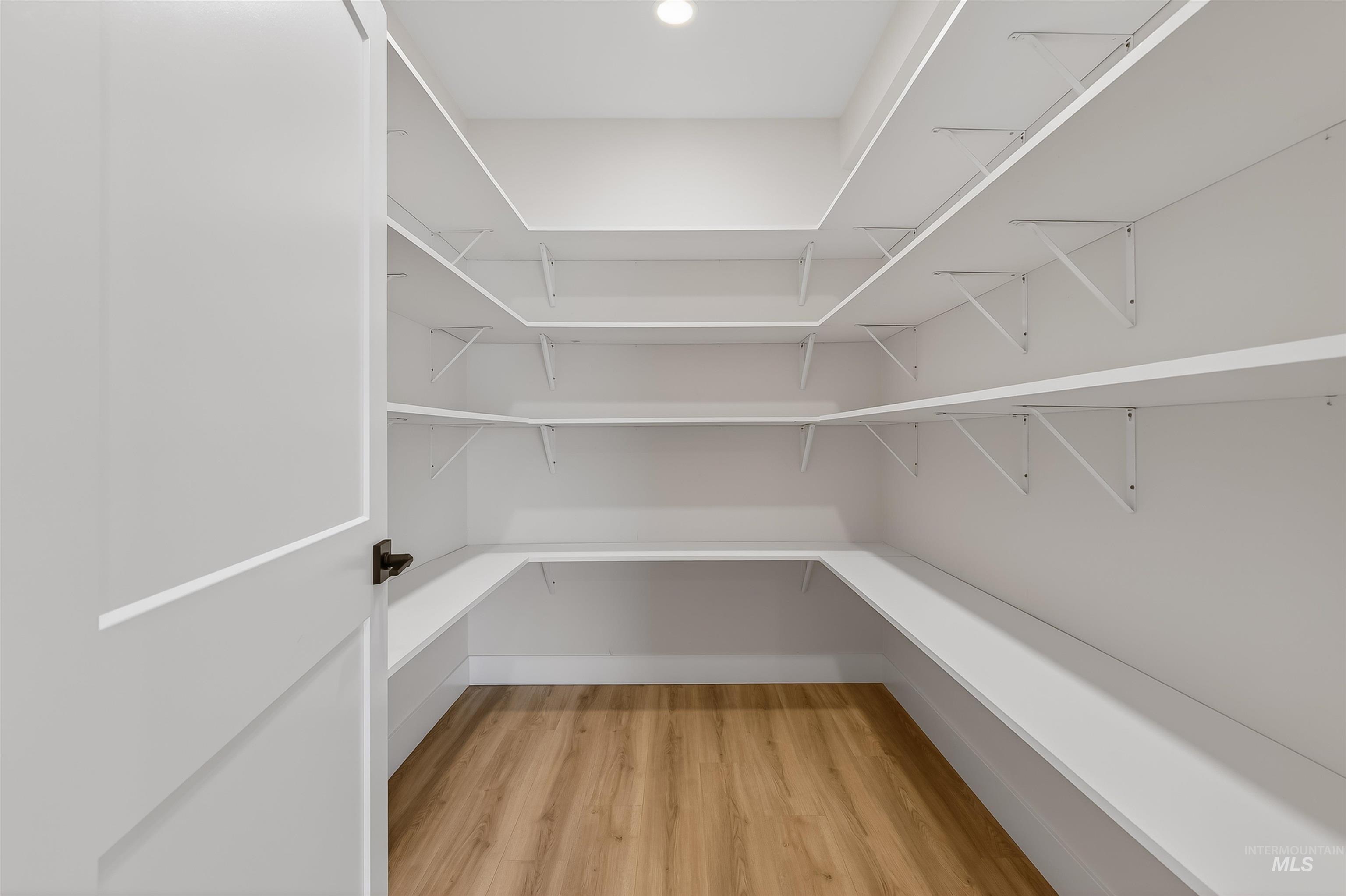 3714 Slate Court, Lewiston, Idaho 83501, 3 Bedrooms, 2 Bathrooms, Residential For Sale, Price $450,000,MLS 98979692