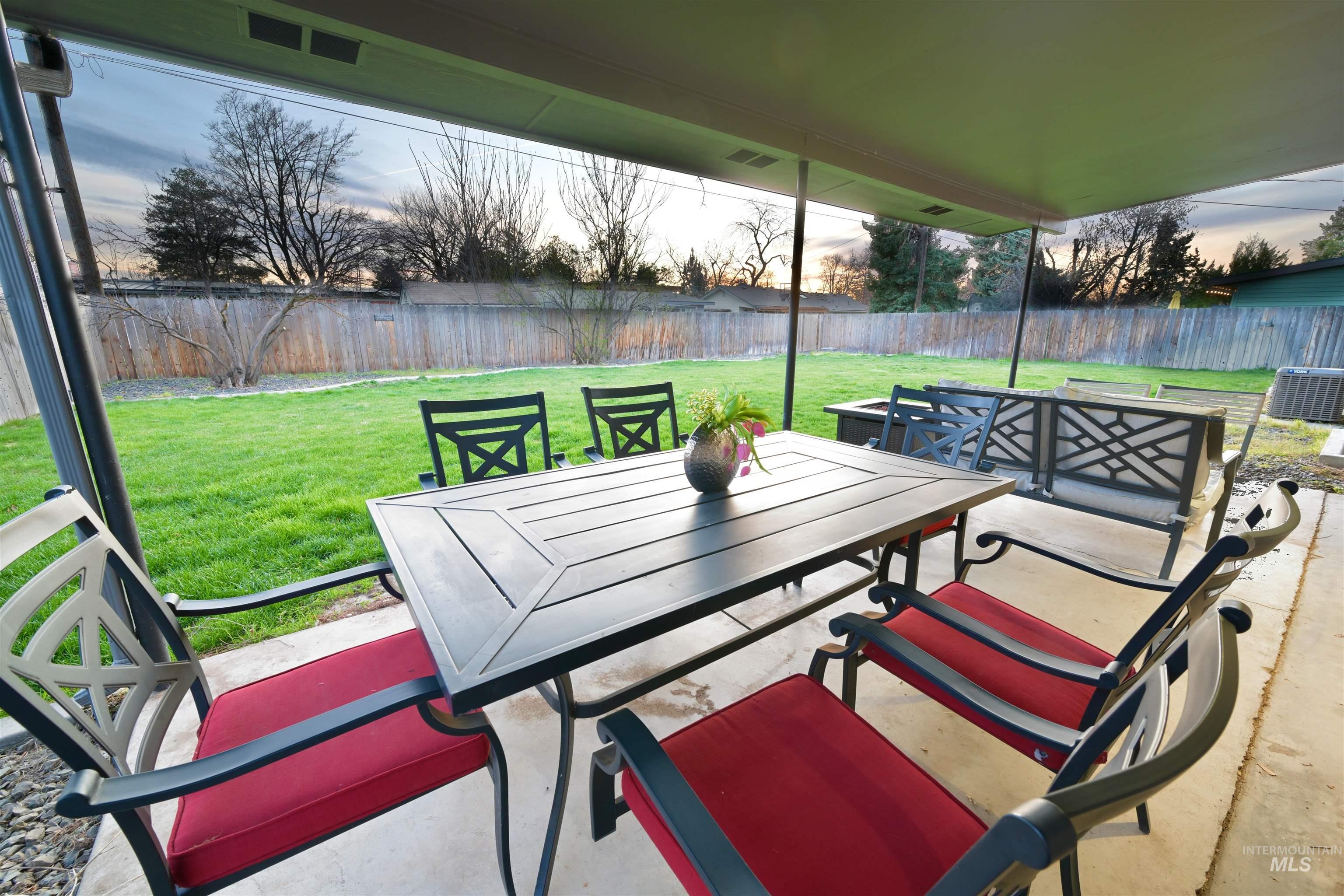 7101 W Brookover Dr., Boise, Idaho 83709, 5 Bedrooms, 3 Bathrooms, Residential For Sale, Price $538,900,MLS 98979693