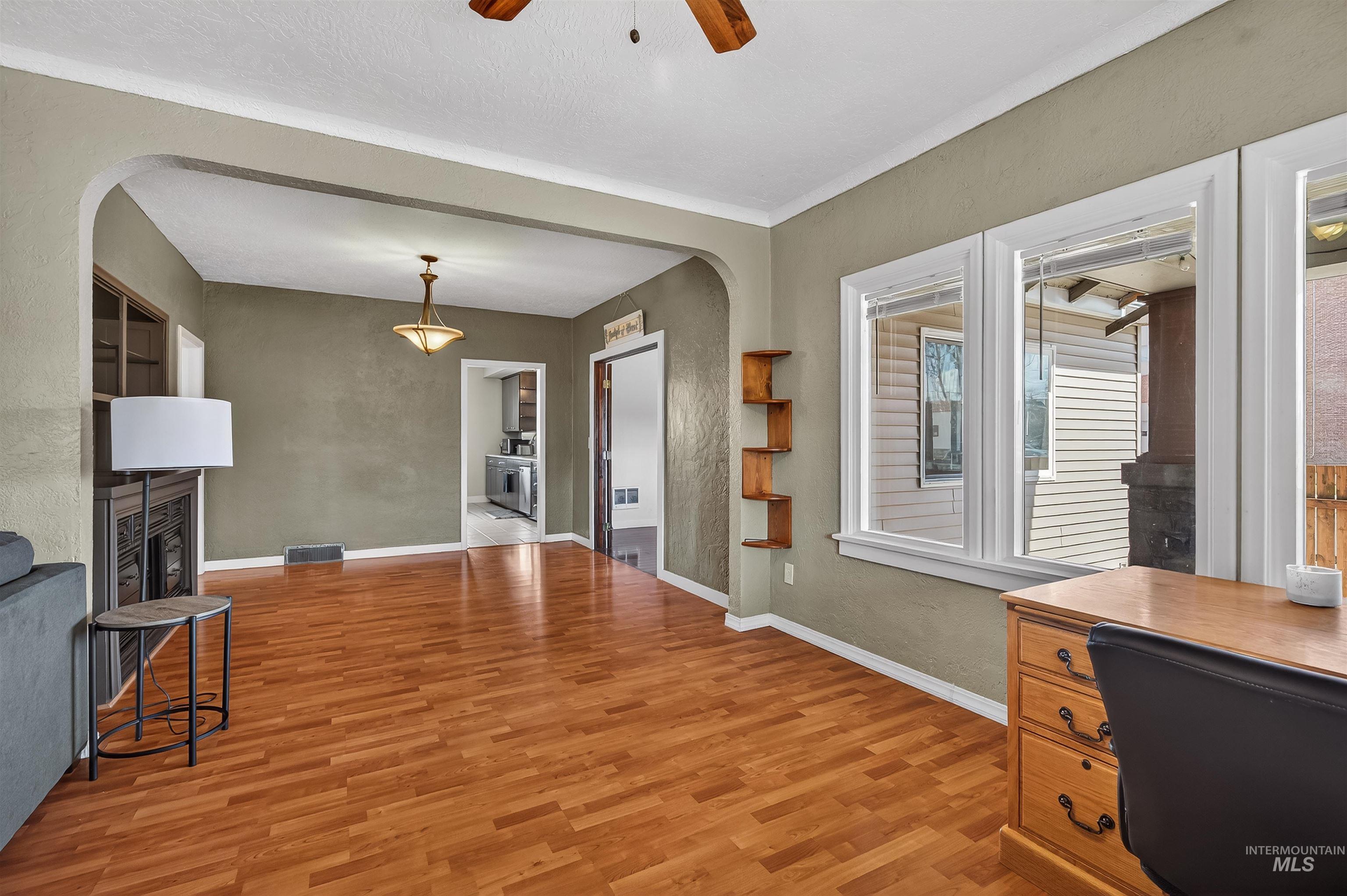 1025 10th Ave, Lewiston, Idaho 83501, 4 Bedrooms, 3 Bathrooms, Residential For Sale, Price $369,000, 98979696