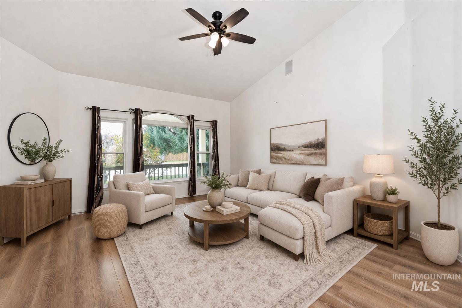 2723 N Wolverine, Meridian, Idaho 83646, 3 Bedrooms, 2 Bathrooms, Residential For Sale, Price $424,900,MLS 98979697