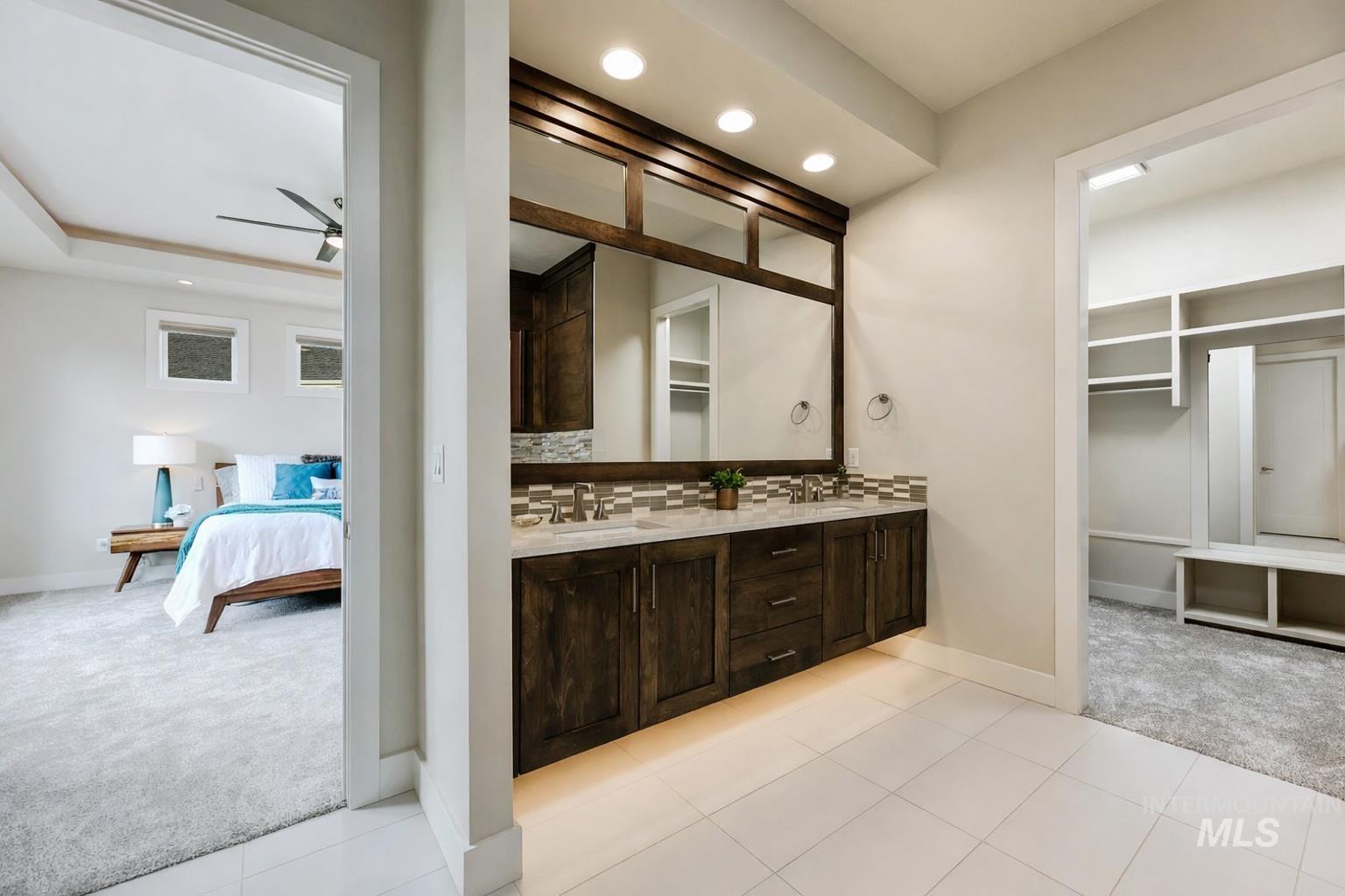 6091 W Hamm Court, Eagle, Idaho 83616, 3 Bedrooms, 3 Bathrooms, Residential For Sale, Price $895,000,MLS 98979701