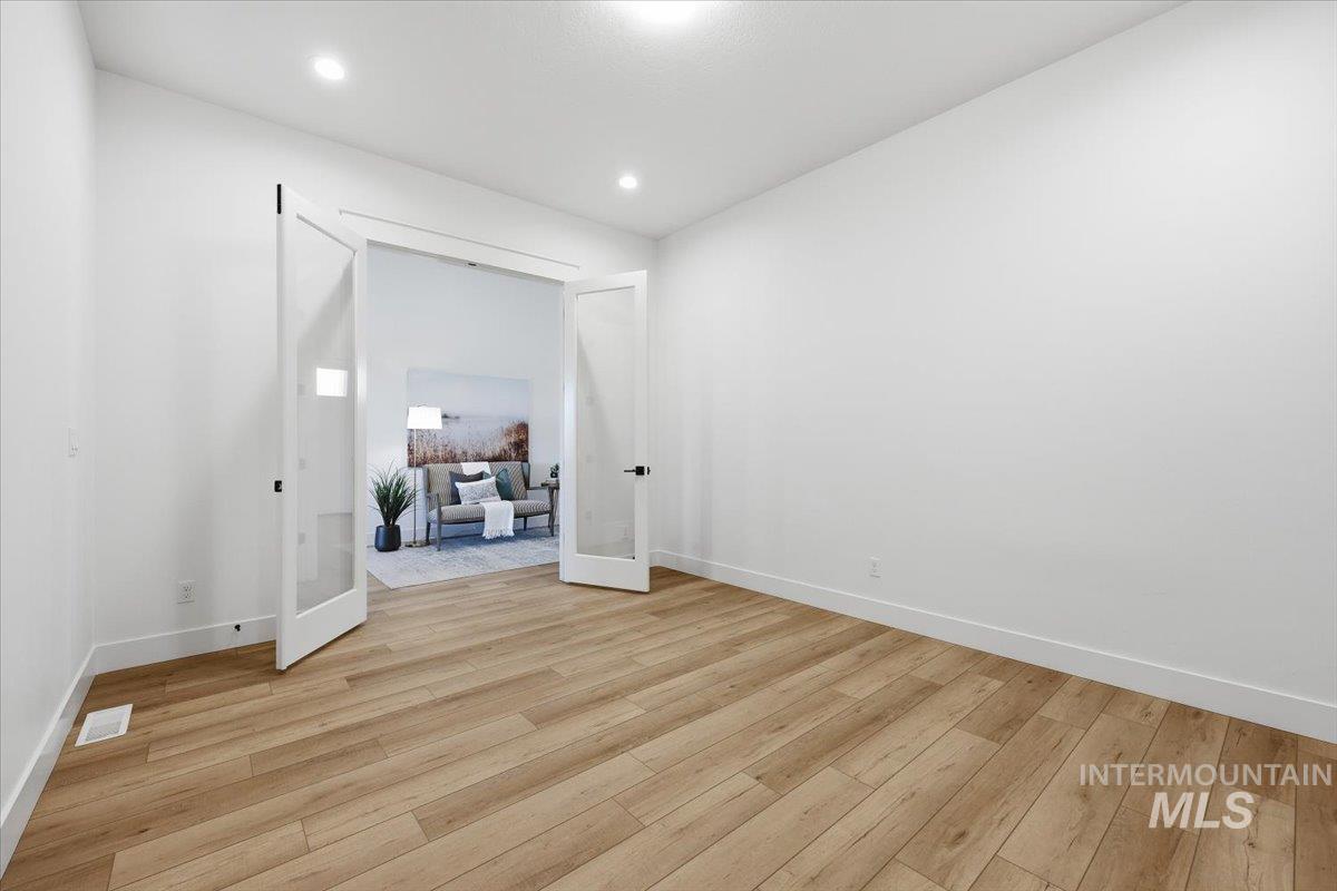 434 W Elkton Dr, Eagle, Idaho 83616, 4 Bedrooms, 4.5 Bathrooms, Residential For Sale, Price $1,649,900,MLS 98979706