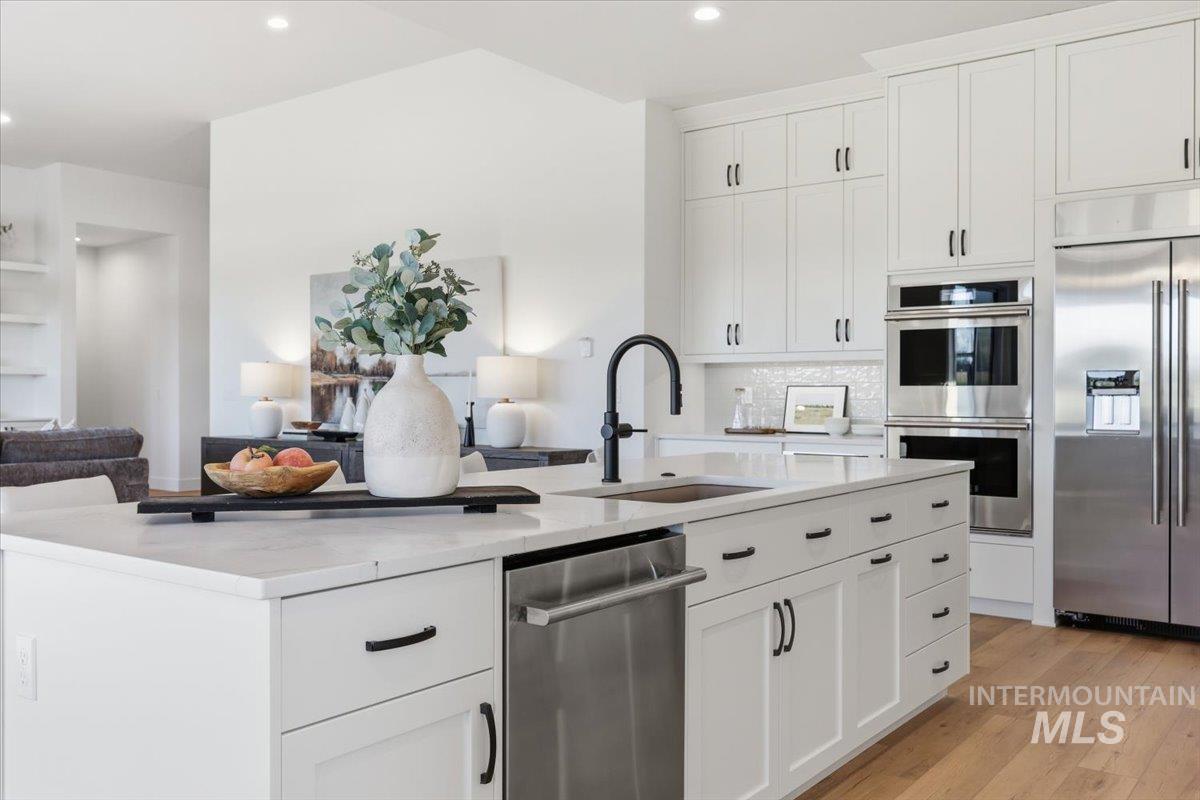 434 W Elkton Dr, Eagle, Idaho 83616, 4 Bedrooms, 4.5 Bathrooms, Residential For Sale, Price $1,649,900,MLS 98979706