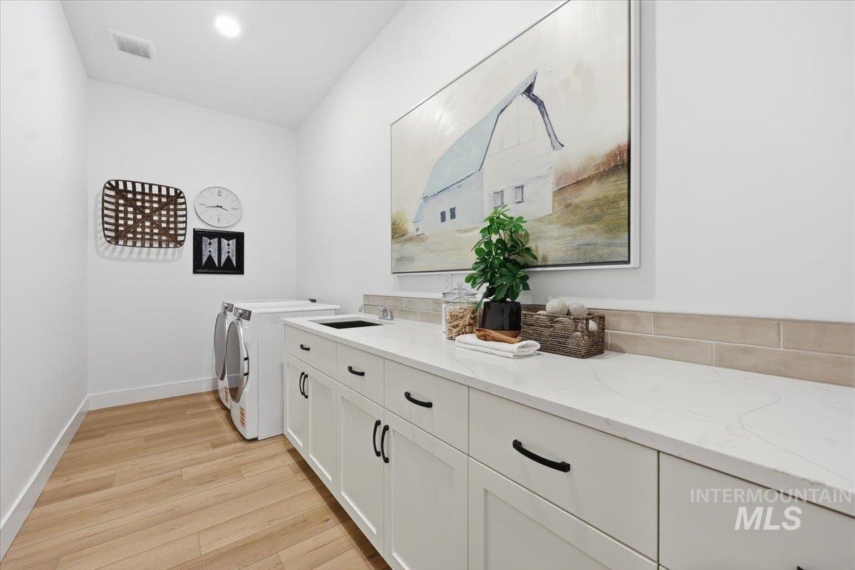 434 W Elkton Dr, Eagle, Idaho 83616, 4 Bedrooms, 4.5 Bathrooms, Residential For Sale, Price $1,649,900,MLS 98979706