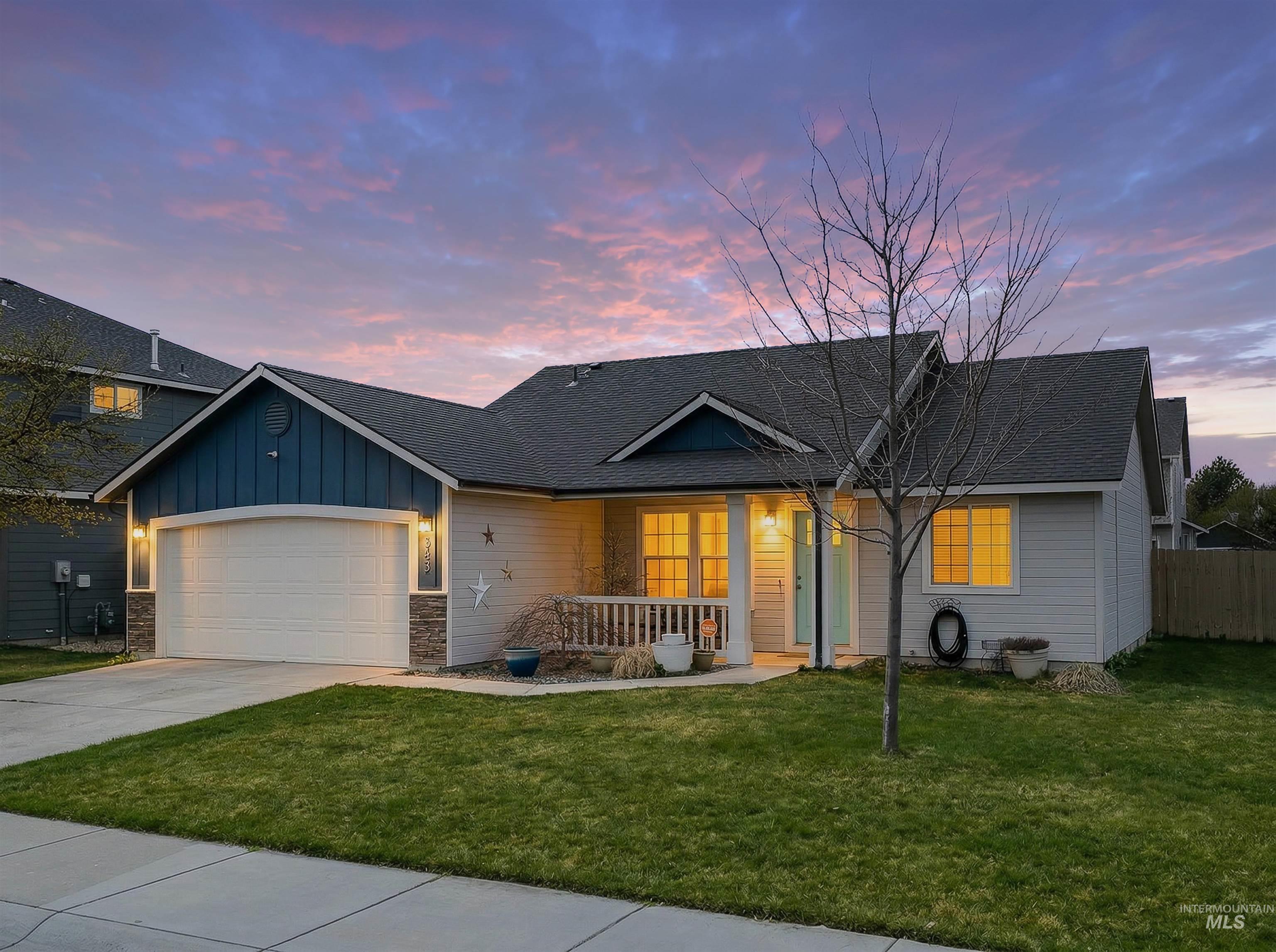 343 E Joshua Tree, Meridian, Idaho 83646, 3 Bedrooms, 2 Bathrooms, Residential For Sale, Price $425,000,MLS 98979710