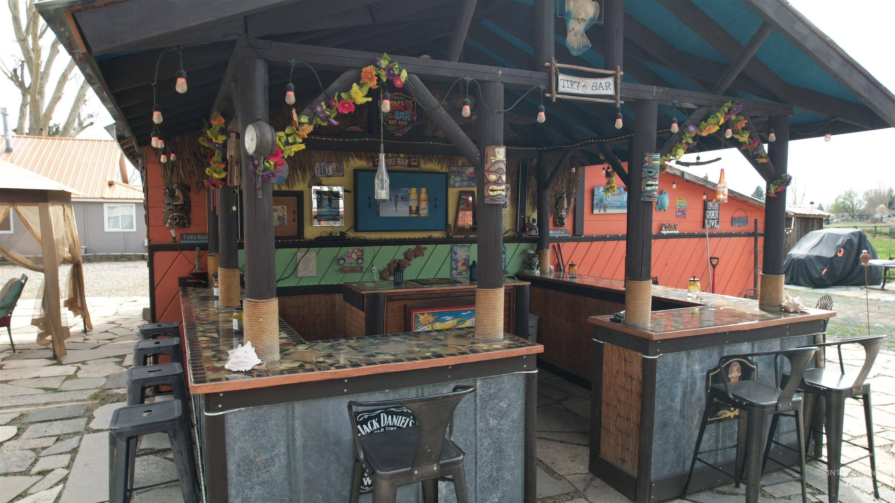 2133 Hollywood Blvd, Emmett, Idaho 83617, 2 Bedrooms, 1 Bathroom, Residential For Sale, Price $530,000,MLS 98979711