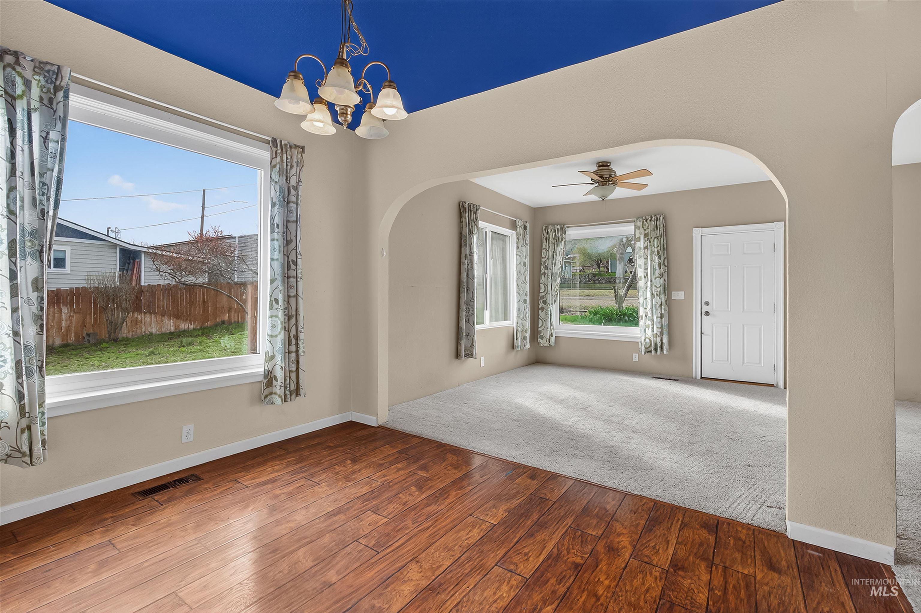 815 2nd Street, Asotin, Washington 99402, 4 Bedrooms, 2 Bathrooms, Residential For Sale, Price $329,000, 98979712