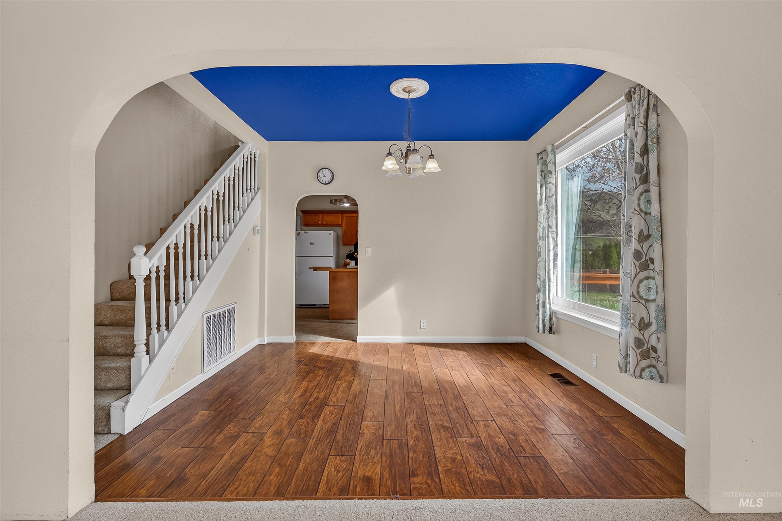 815 2nd Street, Asotin, Washington 99402, 4 Bedrooms, 2 Bathrooms, Residential For Sale, Price $329,000, 98979712