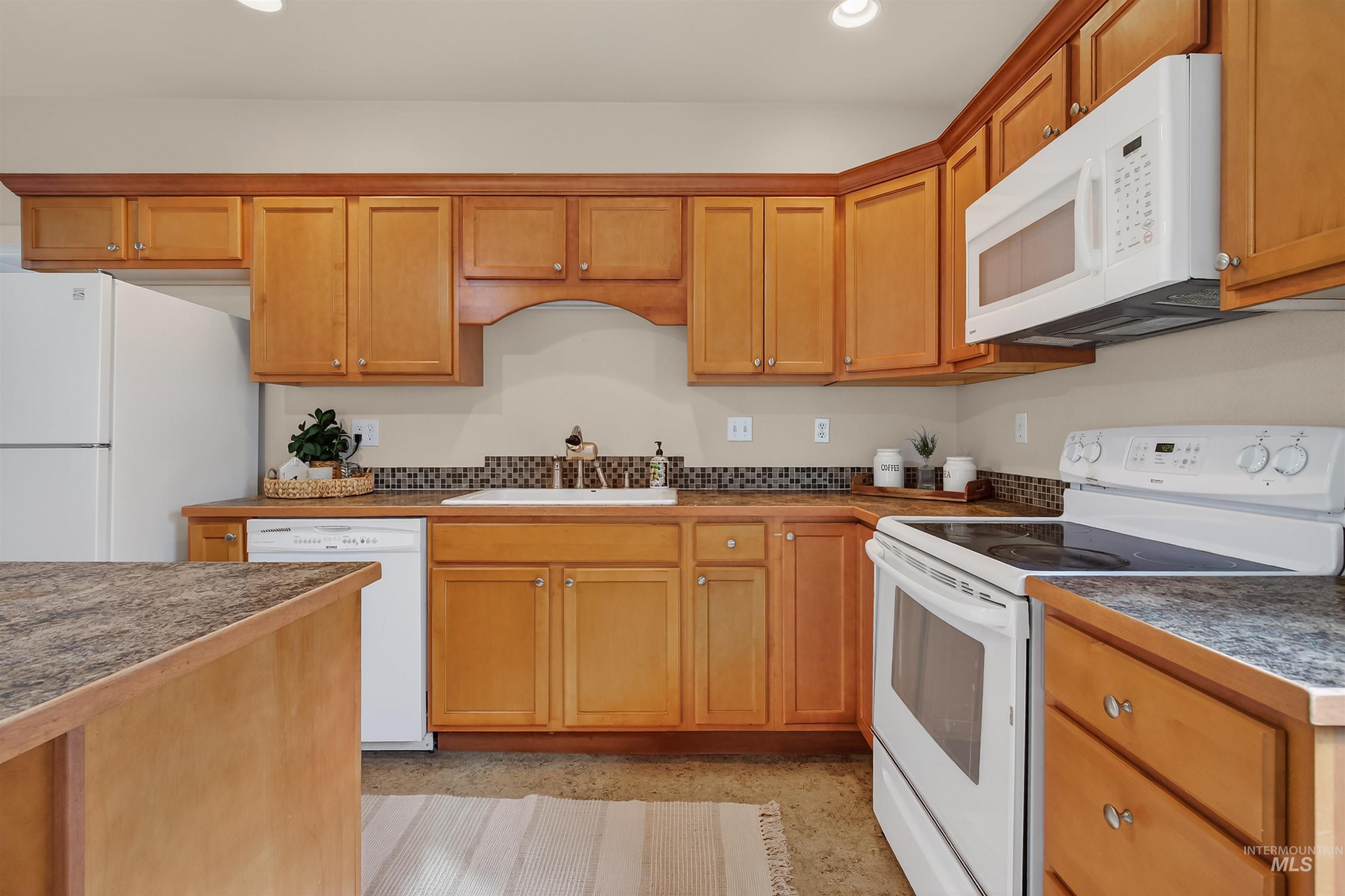 815 2nd Street, Asotin, Washington 99402, 4 Bedrooms, 2 Bathrooms, Residential For Sale, Price $329,000, 98979712