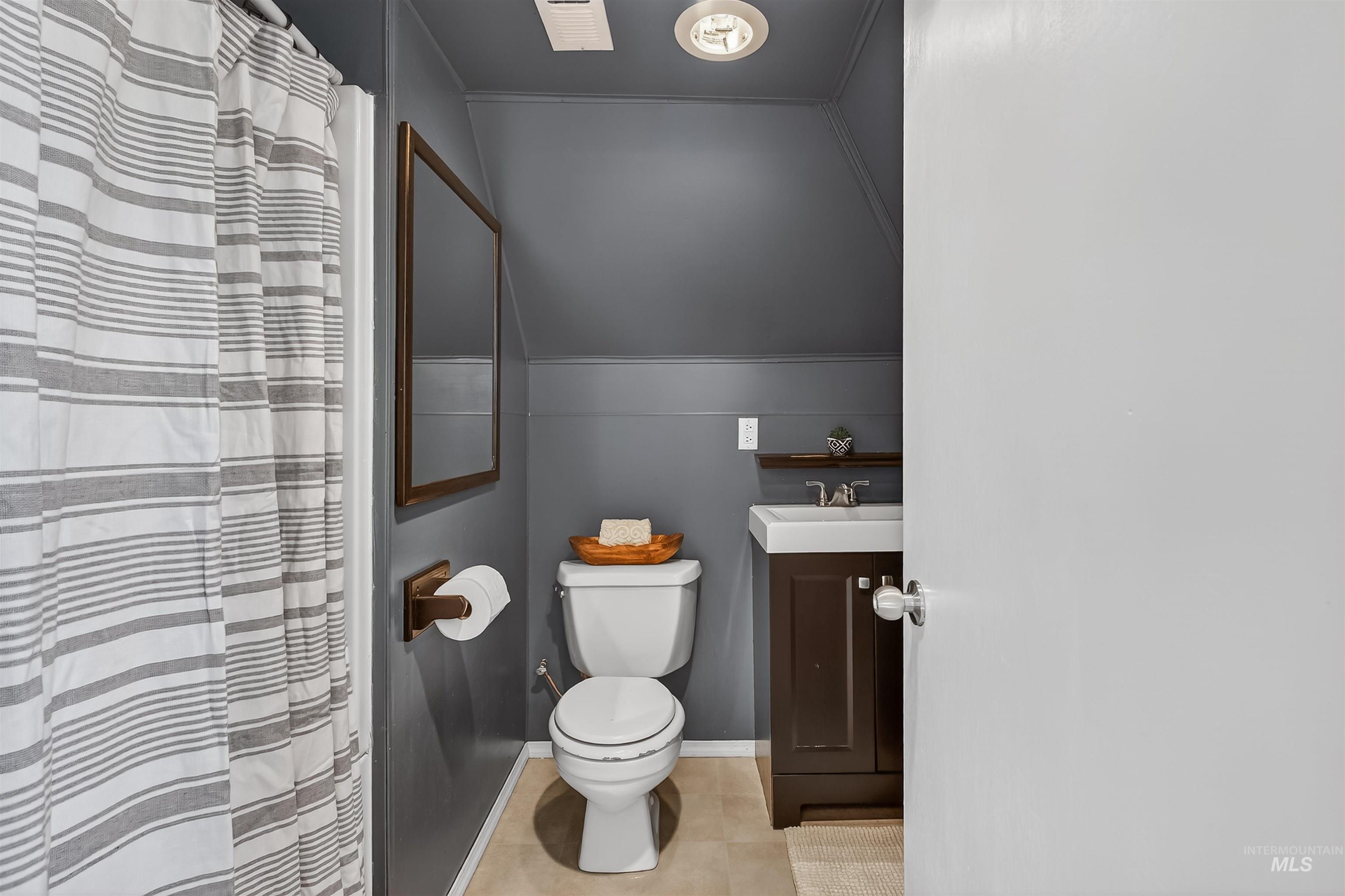 815 2nd Street, Asotin, Washington 99402, 4 Bedrooms, 2 Bathrooms, Residential For Sale, Price $329,000, 98979712