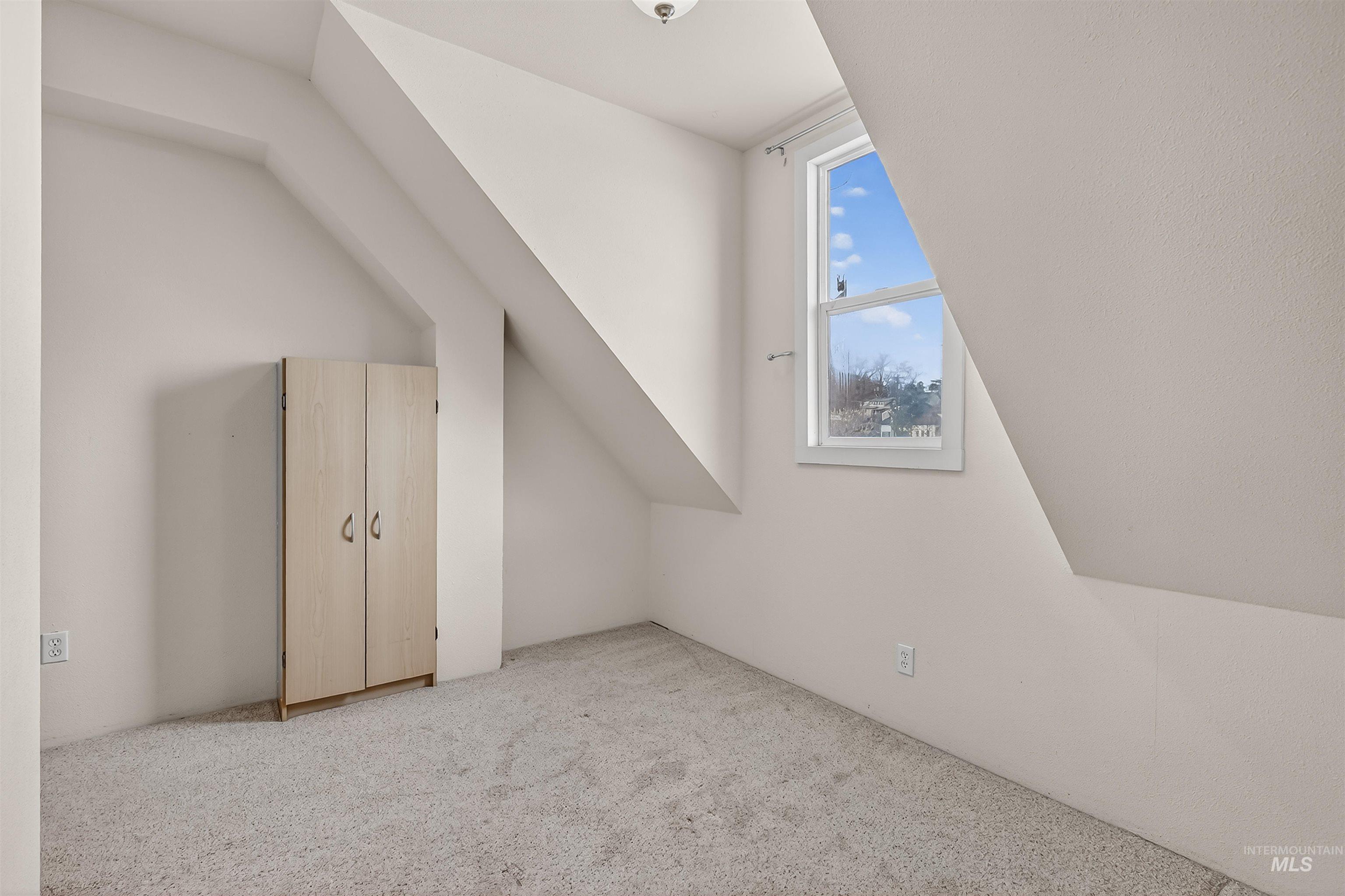 815 2nd Street, Asotin, Washington 99402, 4 Bedrooms, 2 Bathrooms, Residential For Sale, Price $329,000, 98979712