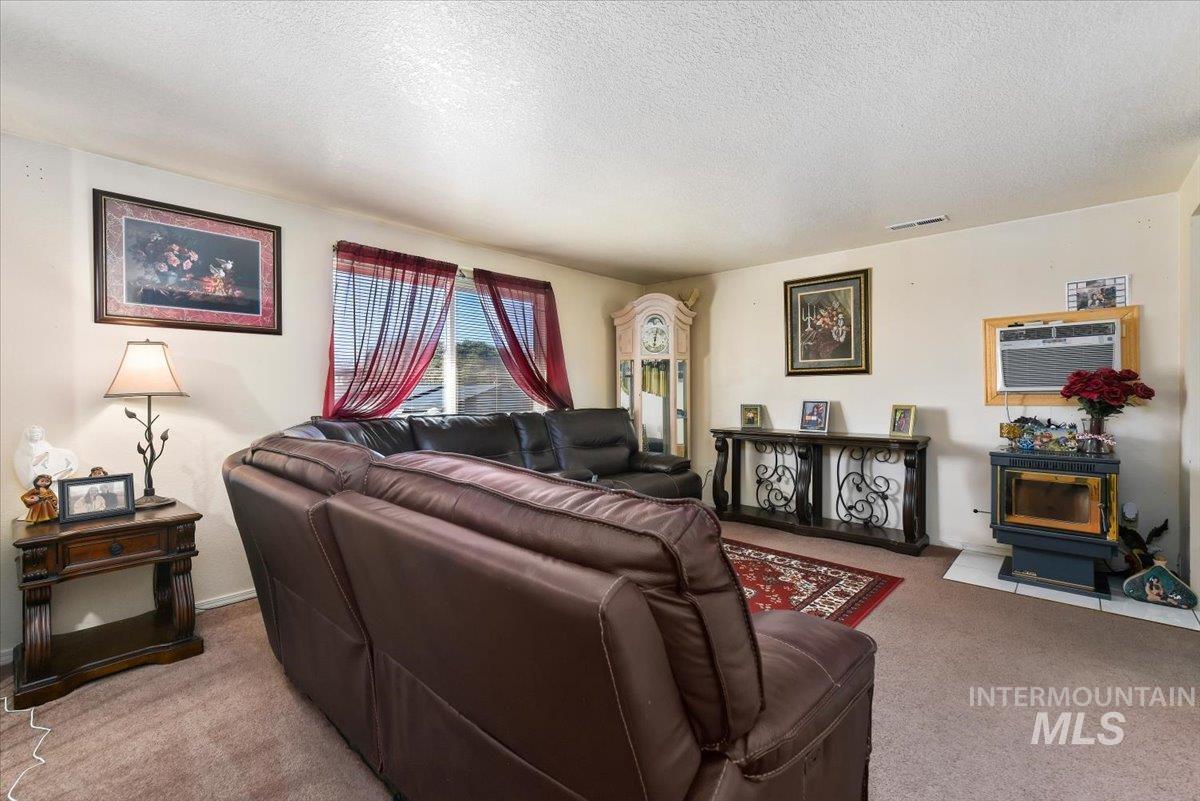 2811 Apollo Place, Caldwell, Idaho 83605, 4 Bedrooms, 2 Bathrooms, Residential For Sale, Price $389,900, 98979715