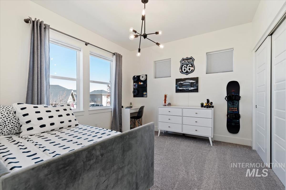 11592 W Shortcreek, Star, Idaho 83669, 4 Bedrooms, 2.5 Bathrooms, Residential For Sale, Price $749,900,MLS 98979720