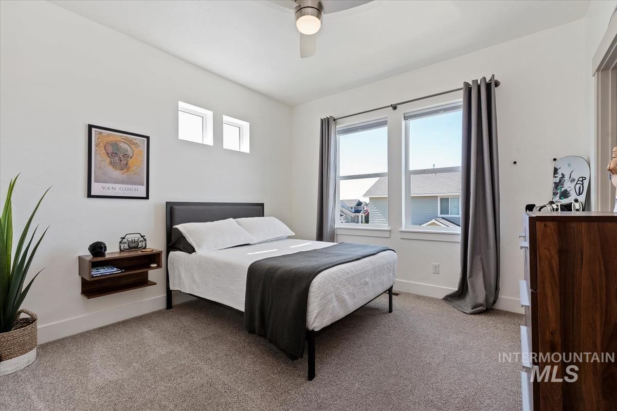 11592 W Shortcreek, Star, Idaho 83669, 4 Bedrooms, 2.5 Bathrooms, Residential For Sale, Price $749,900,MLS 98979720