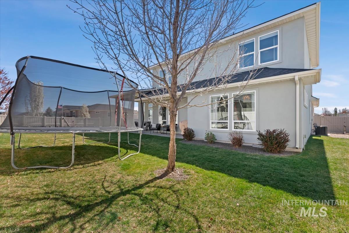 11592 W Shortcreek, Star, Idaho 83669, 4 Bedrooms, 2.5 Bathrooms, Residential For Sale, Price $749,900,MLS 98979720